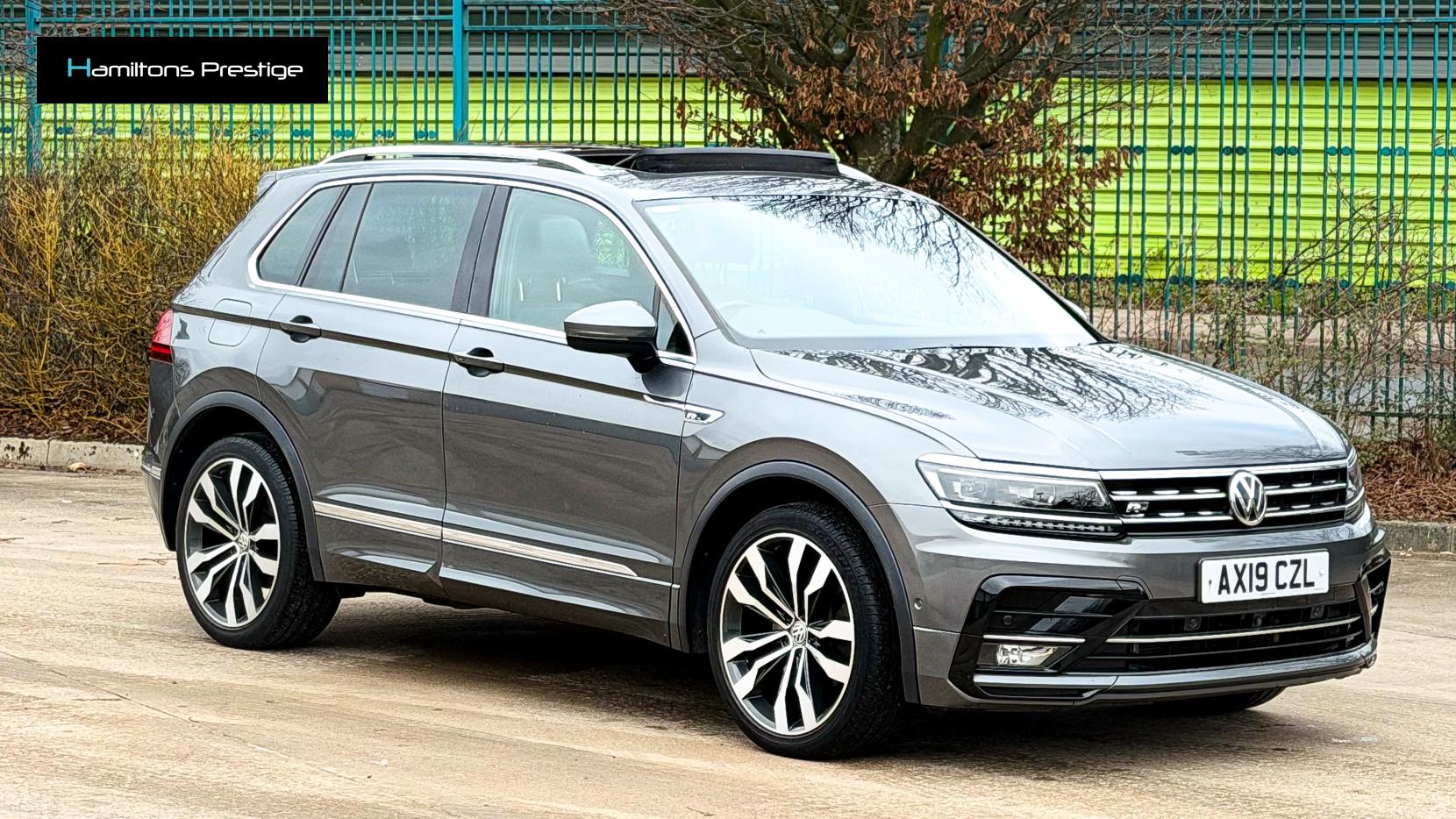 Volkswagen Tiguan 2.0 TDI R-Line Tech SUV 5dr Diesel DSG 4Motion Euro 6 (s/s) (190 ps)