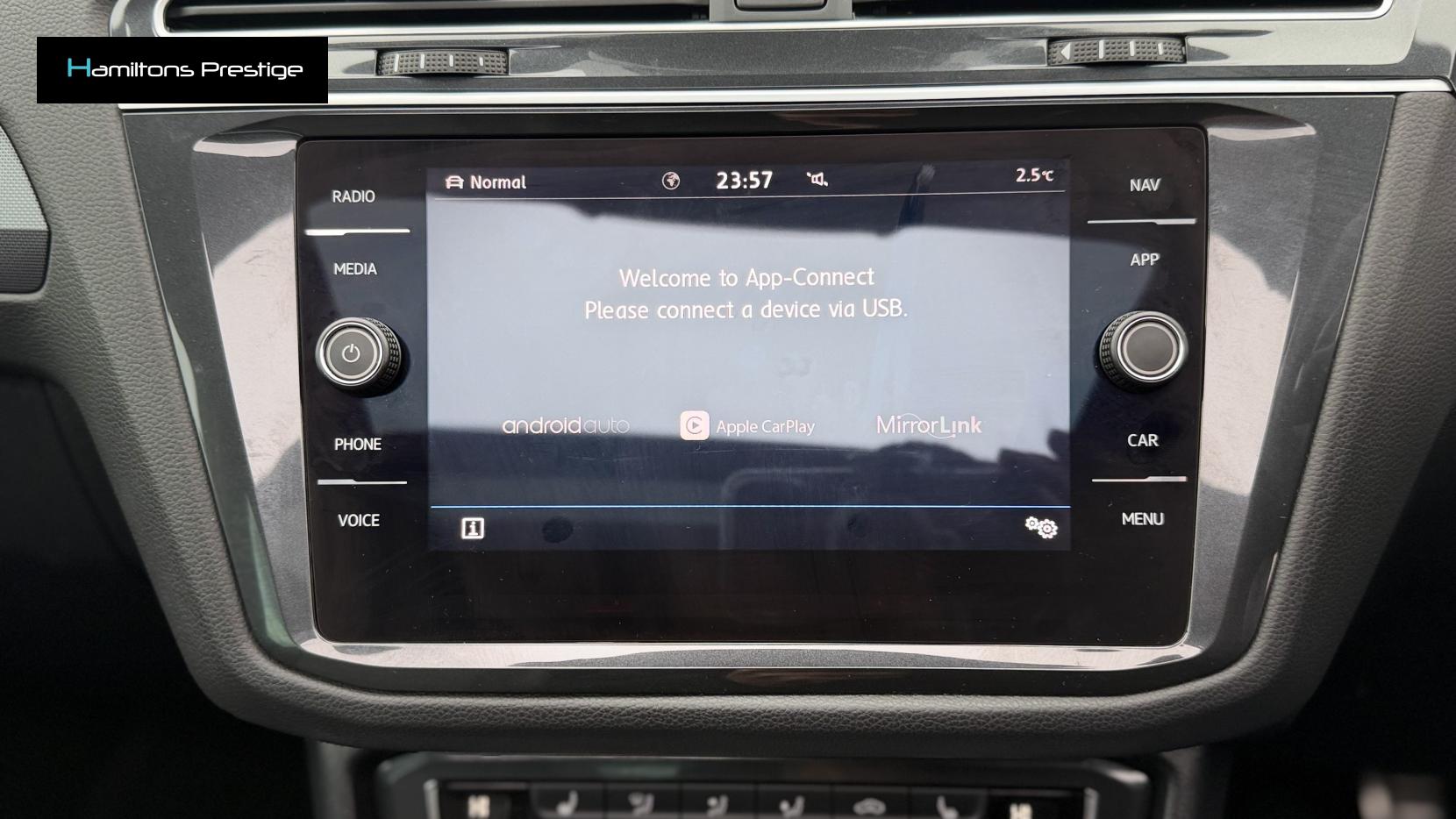 Volkswagen Tiguan 2.0 TDI R-Line Tech SUV 5dr Diesel DSG 4Motion Euro 6 (s/s) (190 ps)