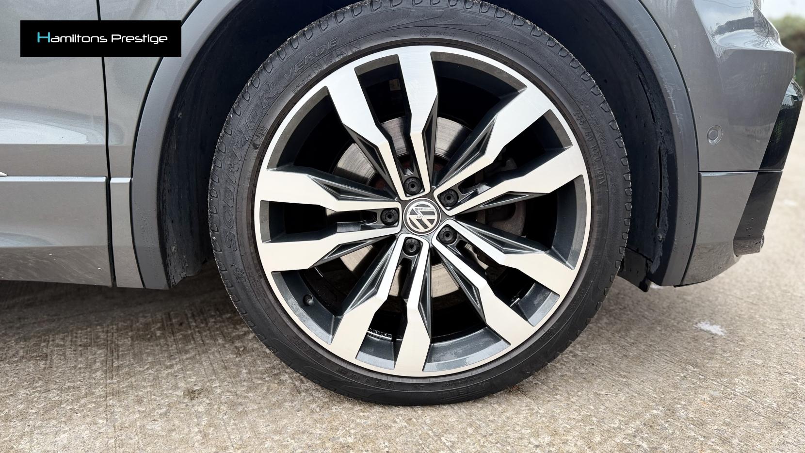 Volkswagen Tiguan 2.0 TDI R-Line Tech SUV 5dr Diesel DSG 4Motion Euro 6 (s/s) (190 ps)