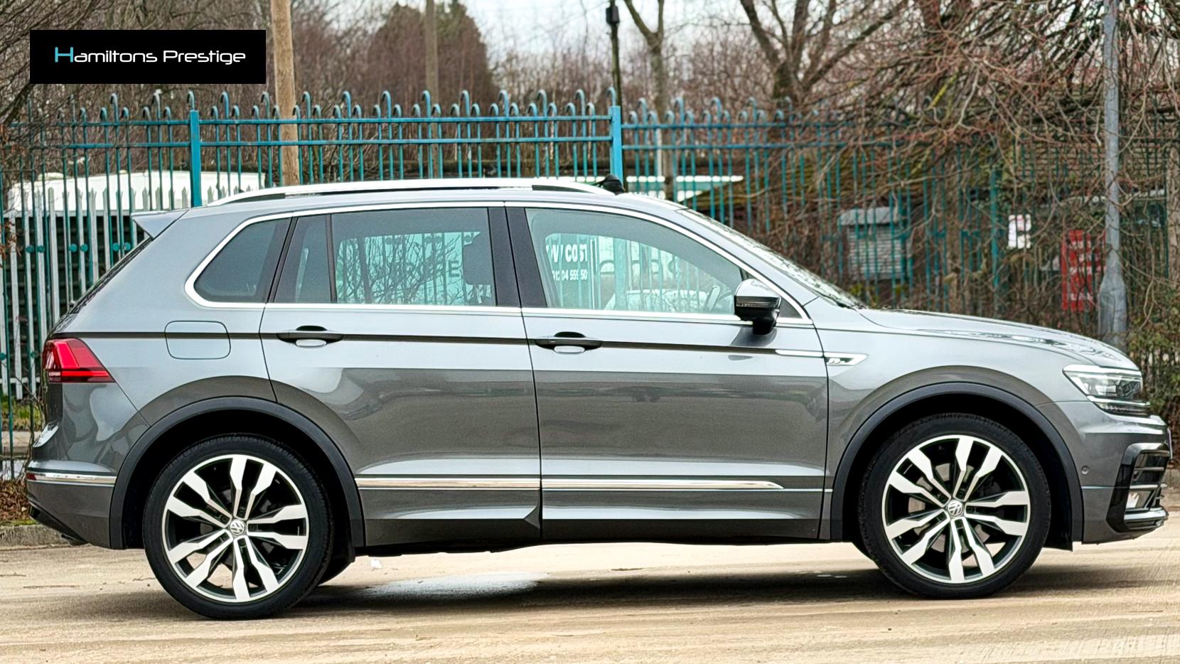Volkswagen Tiguan 2.0 TDI R-Line Tech SUV 5dr Diesel DSG 4Motion Euro 6 (s/s) (190 ps)
