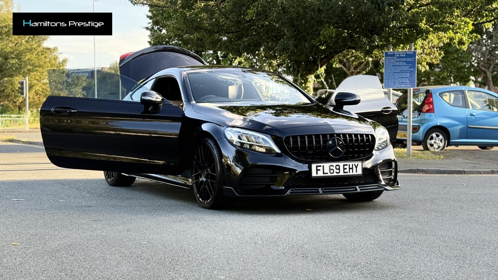 Mercedes-Benz C Class 2.0 C300d AMG Line Coupe 2dr Diesel G-Tronic+ Euro 6 (s/s) (245 ps)