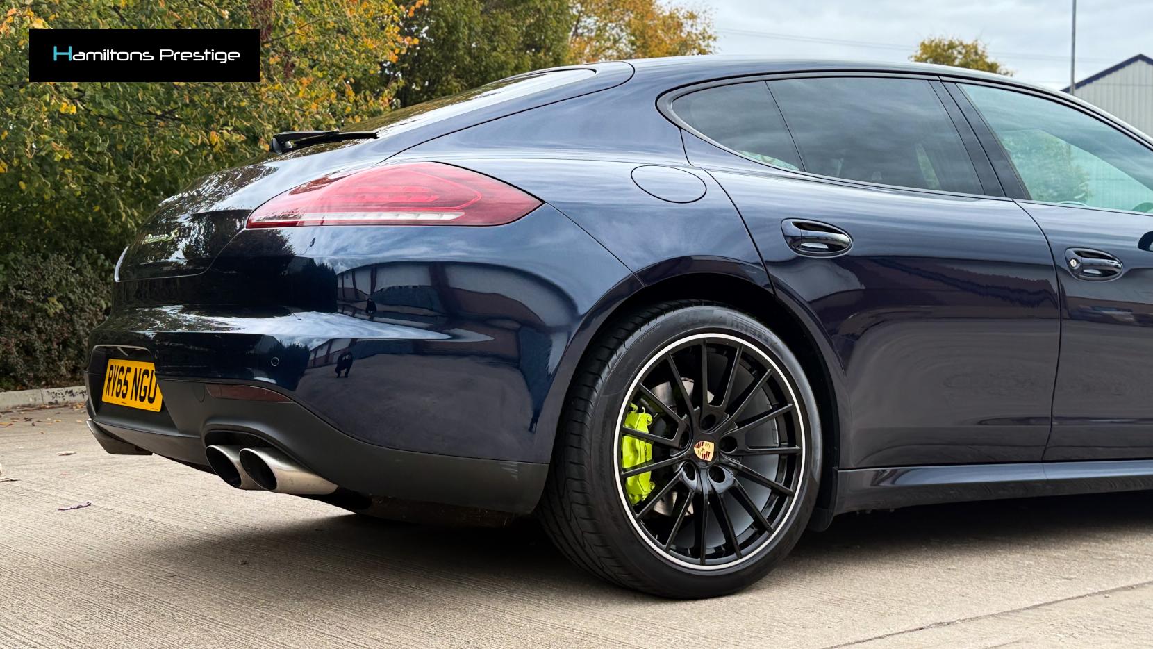 Porsche Panamera 3.0 V6 E-Hybrid S Hatchback 5dr Petrol Plug-in Hybrid TiptronicS Euro 6 (s/s) (416 ps)