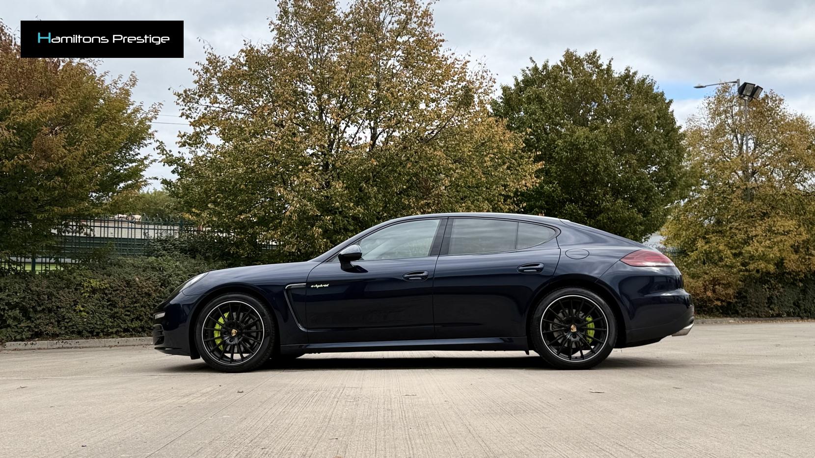 Porsche Panamera 3.0 V6 E-Hybrid S Hatchback 5dr Petrol Plug-in Hybrid TiptronicS Euro 6 (s/s) (416 ps)
