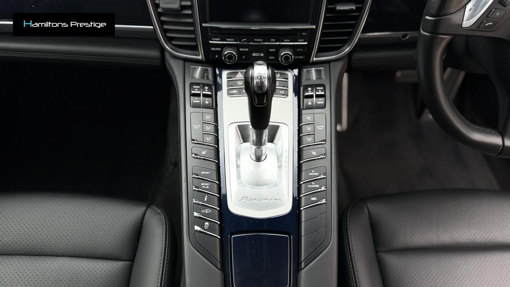 Porsche Panamera 3.0 V6 E-Hybrid S Hatchback 5dr Petrol Plug-in Hybrid TiptronicS Euro 6 (s/s) (416 ps)