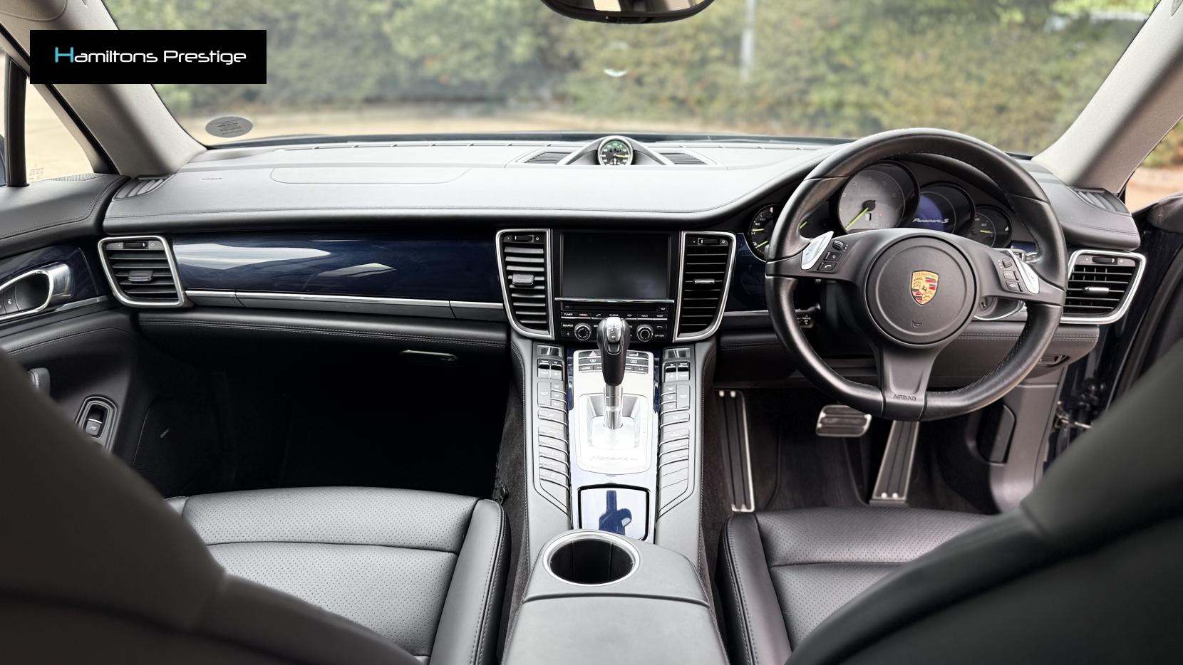 Porsche Panamera 3.0 V6 E-Hybrid S Hatchback 5dr Petrol Plug-in Hybrid TiptronicS Euro 6 (s/s) (416 ps)