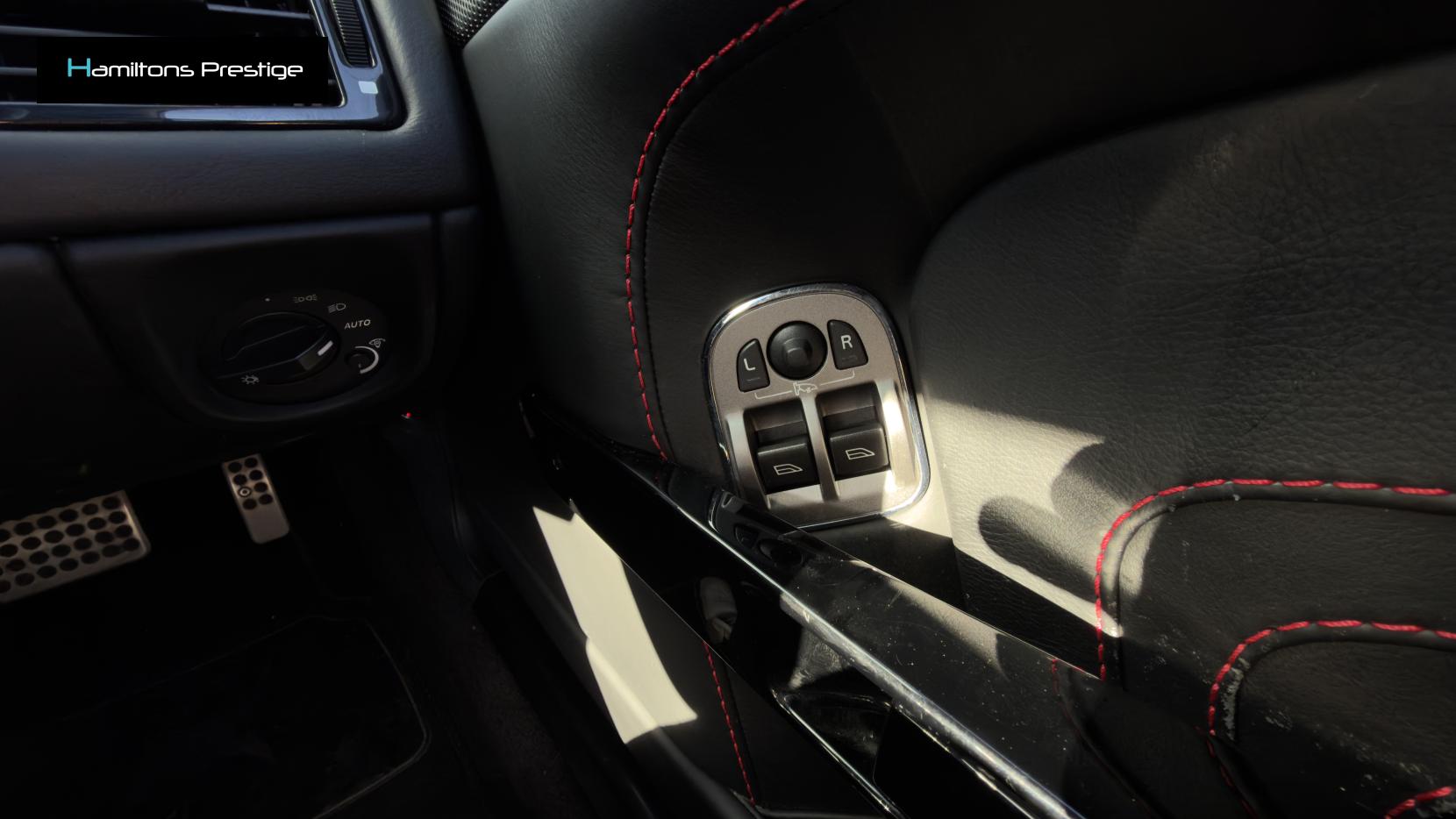 Aston Martin Vantage 4.7 V8 S Coupe 2dr Petrol Sportshift Euro 6 (430 bhp)