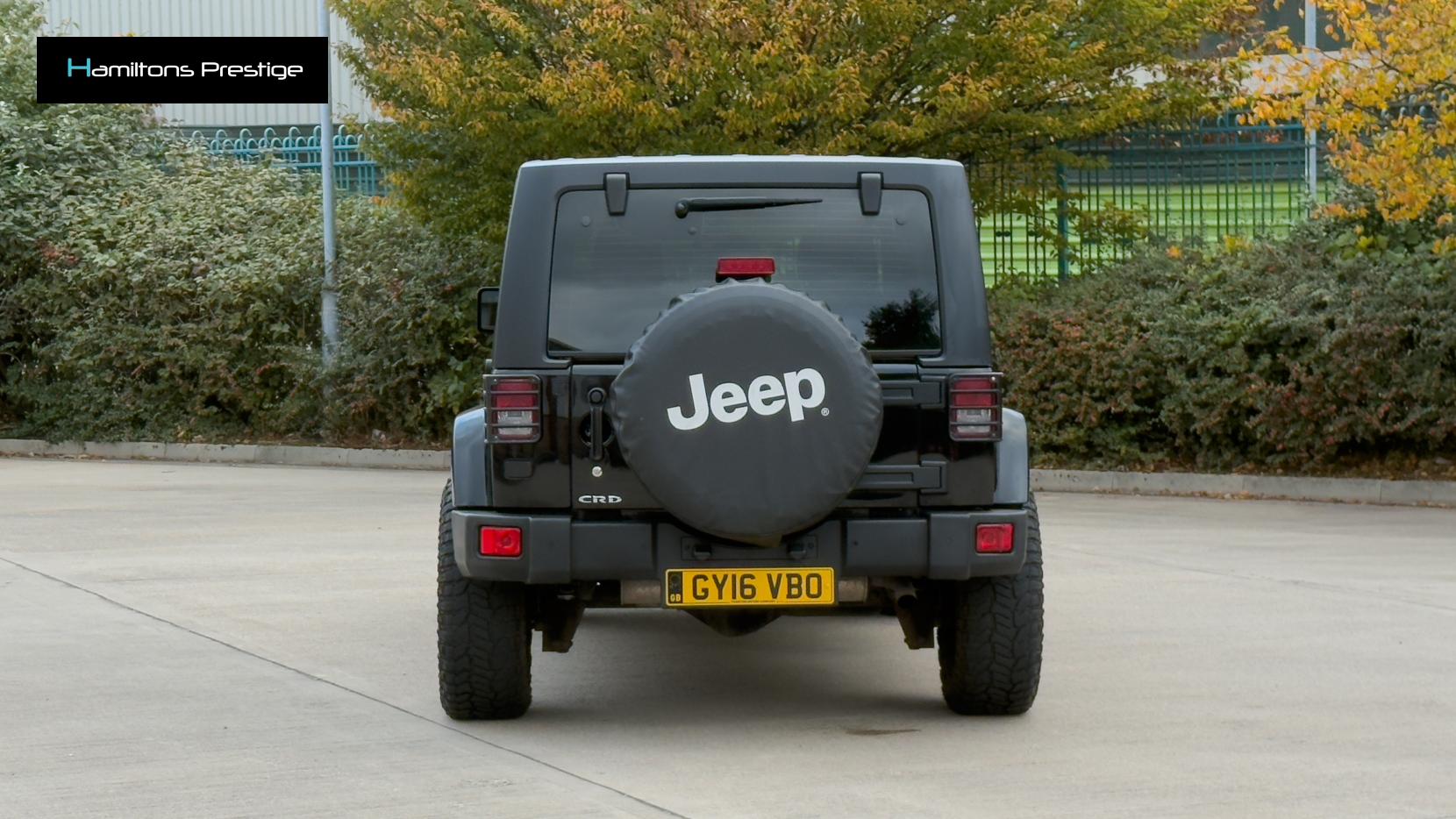 Jeep Wrangler 2.8 CRD Sahara SUV 4dr Diesel Auto 4WD Euro 5 (197 bhp)