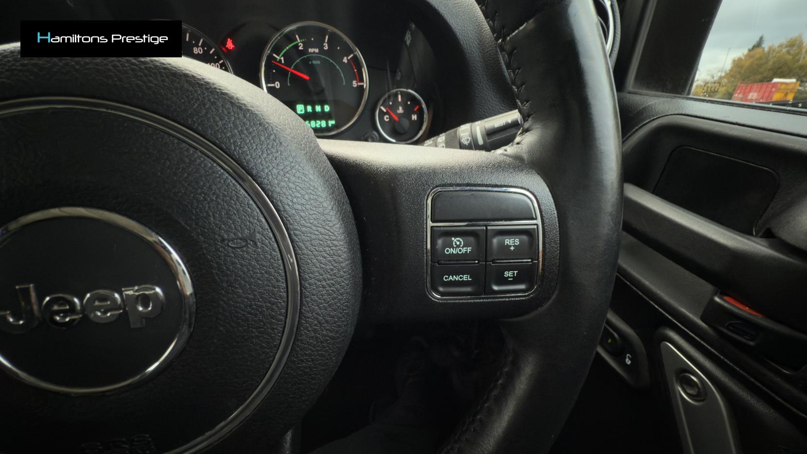Jeep Wrangler 2.8 CRD Sahara SUV 4dr Diesel Auto 4WD Euro 5 (197 bhp)