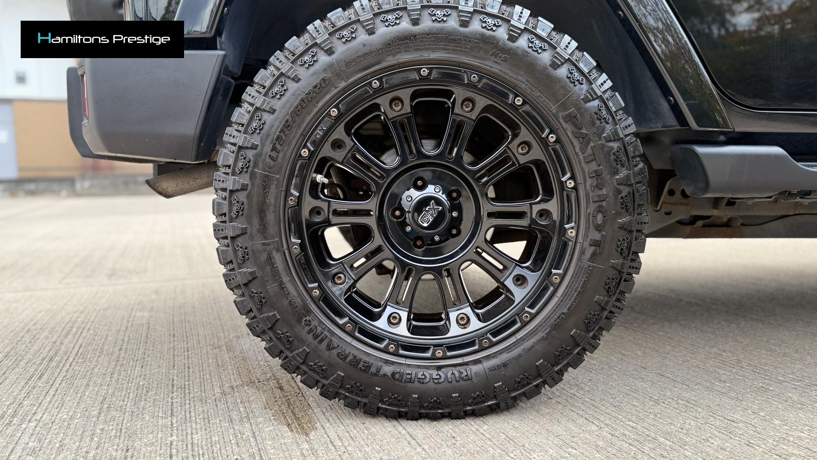 Jeep Wrangler 2.8 CRD Sahara SUV 4dr Diesel Auto 4WD Euro 5 (197 bhp)
