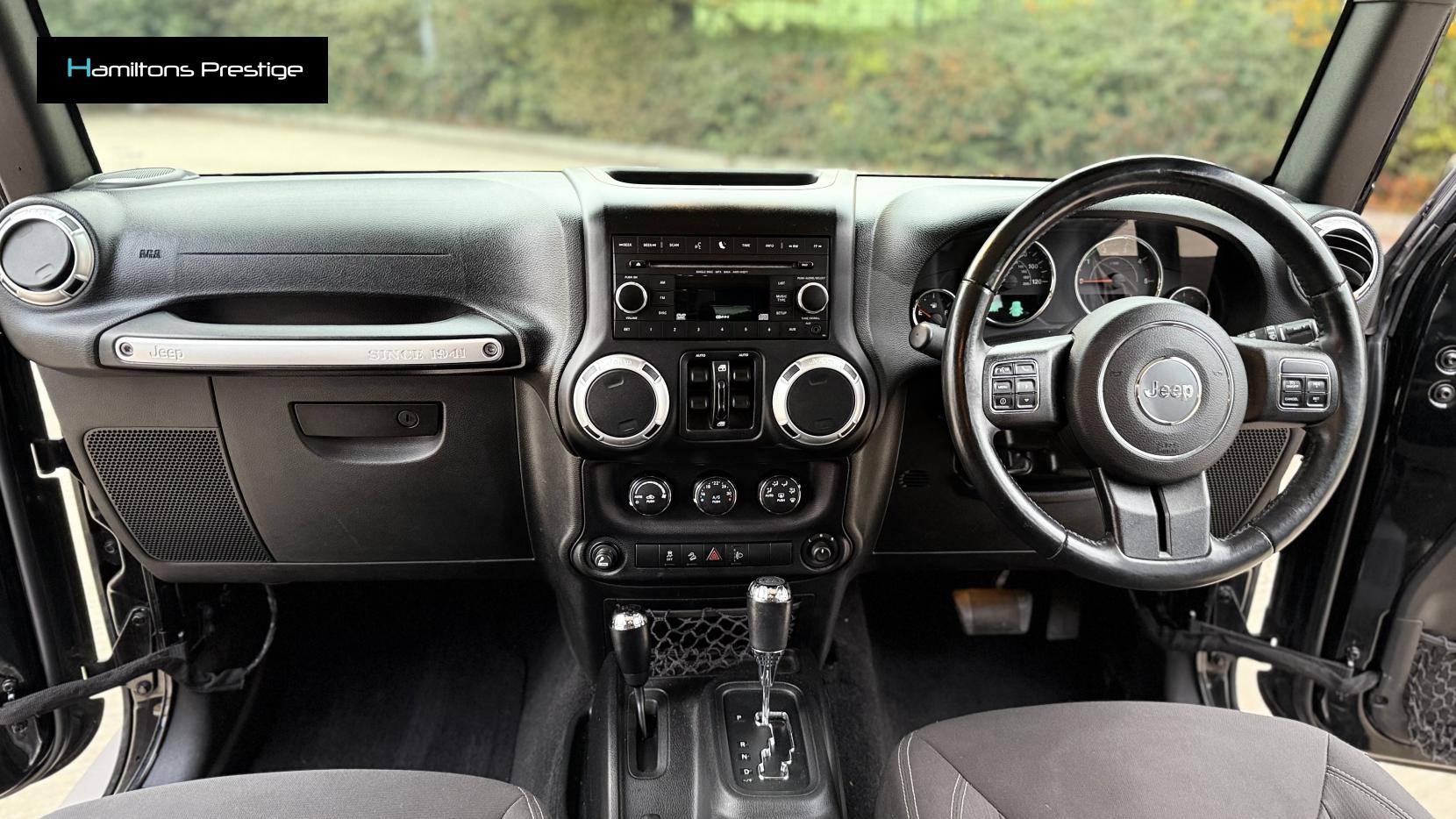 Jeep Wrangler 2.8 CRD Sahara SUV 4dr Diesel Auto 4WD Euro 5 (197 bhp)