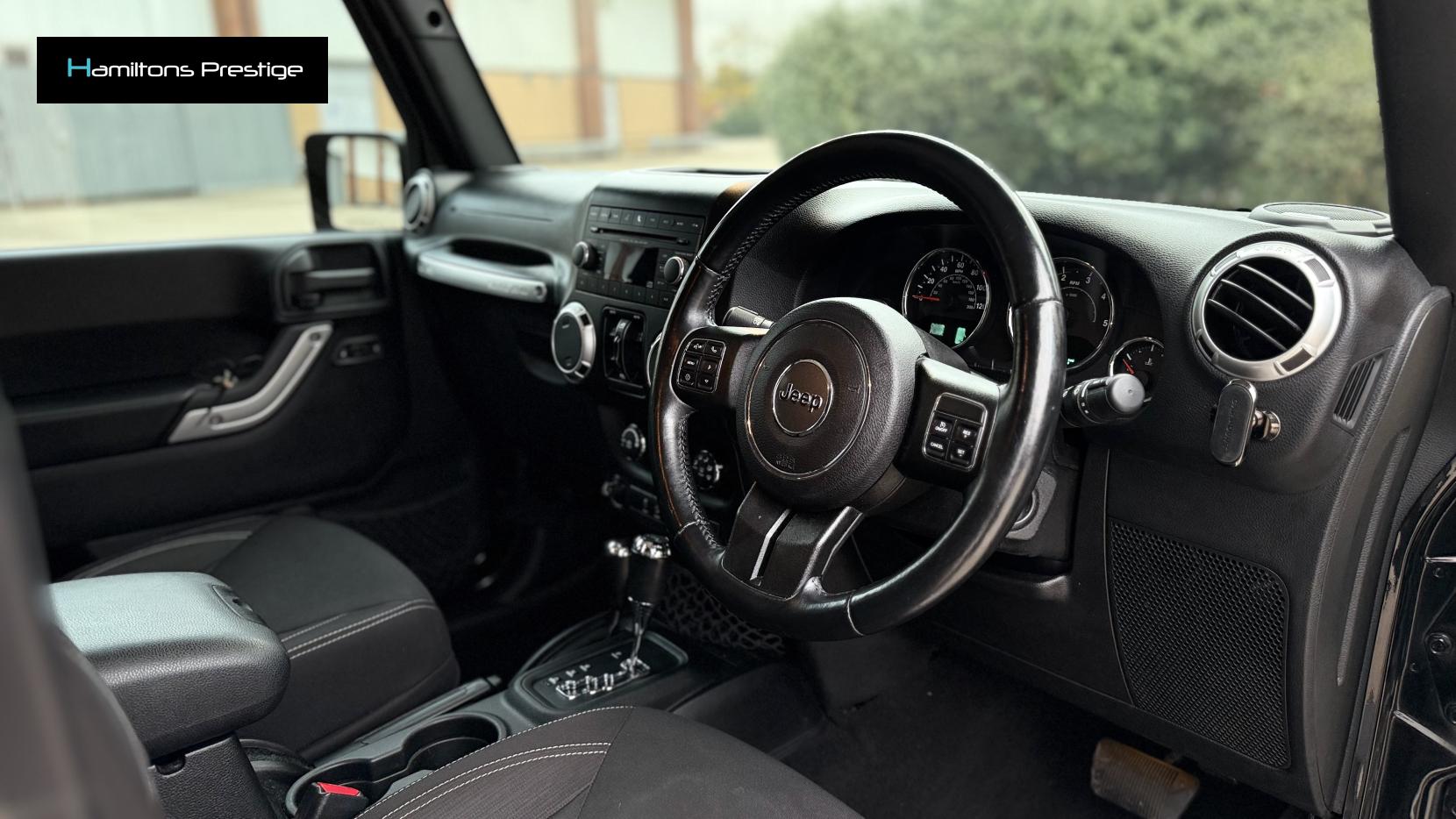 Jeep Wrangler 2.8 CRD Sahara SUV 4dr Diesel Auto 4WD Euro 5 (197 bhp)