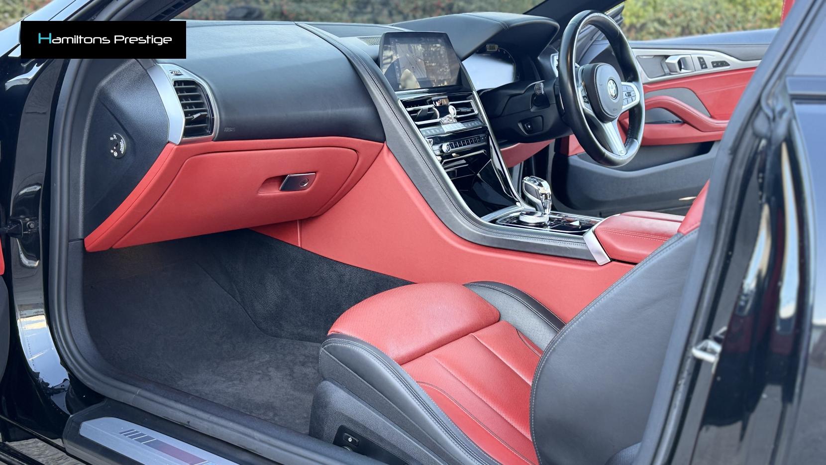 BMW 8 Series 4.4 M850i V8 Coupe 2dr Petrol Steptronic xDrive Euro 6 (s/s) (530 ps)