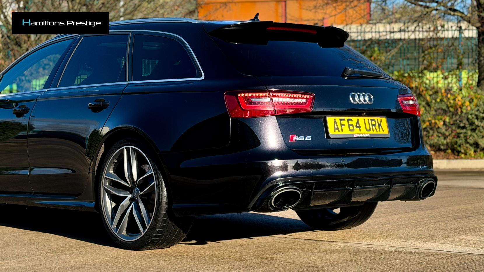 Audi RS6 Avant 4.0 TFSI V8 Estate 5dr Petrol Tiptronic quattro Euro 5 (s/s) (560 ps)