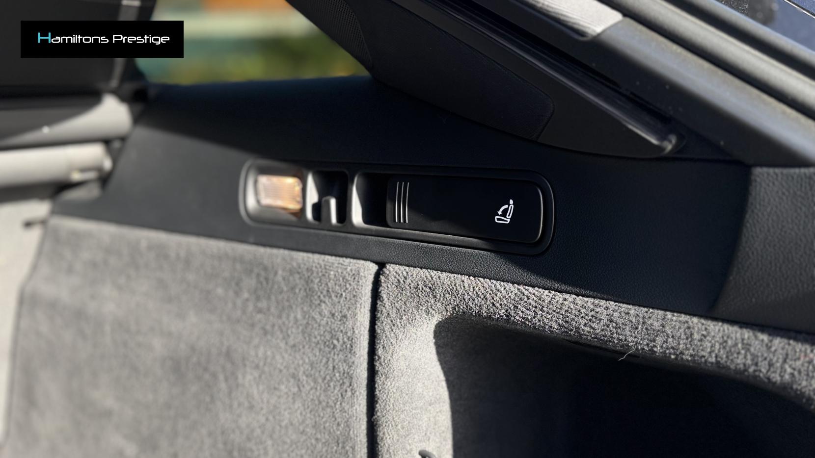 Audi RS6 Avant 4.0 TFSI V8 Estate 5dr Petrol Tiptronic quattro Euro 5 (s/s) (560 ps)