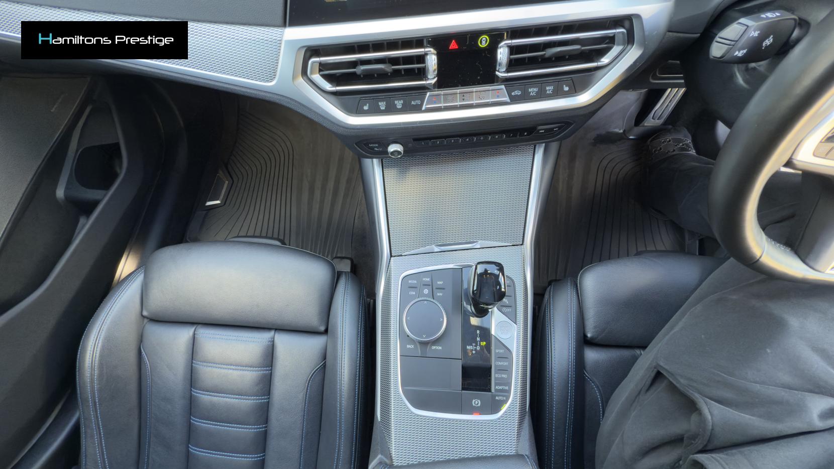 BMW 3 Series 3.0 M340i Touring 5dr Petrol Auto xDrive Euro 6 (s/s) (374 ps)