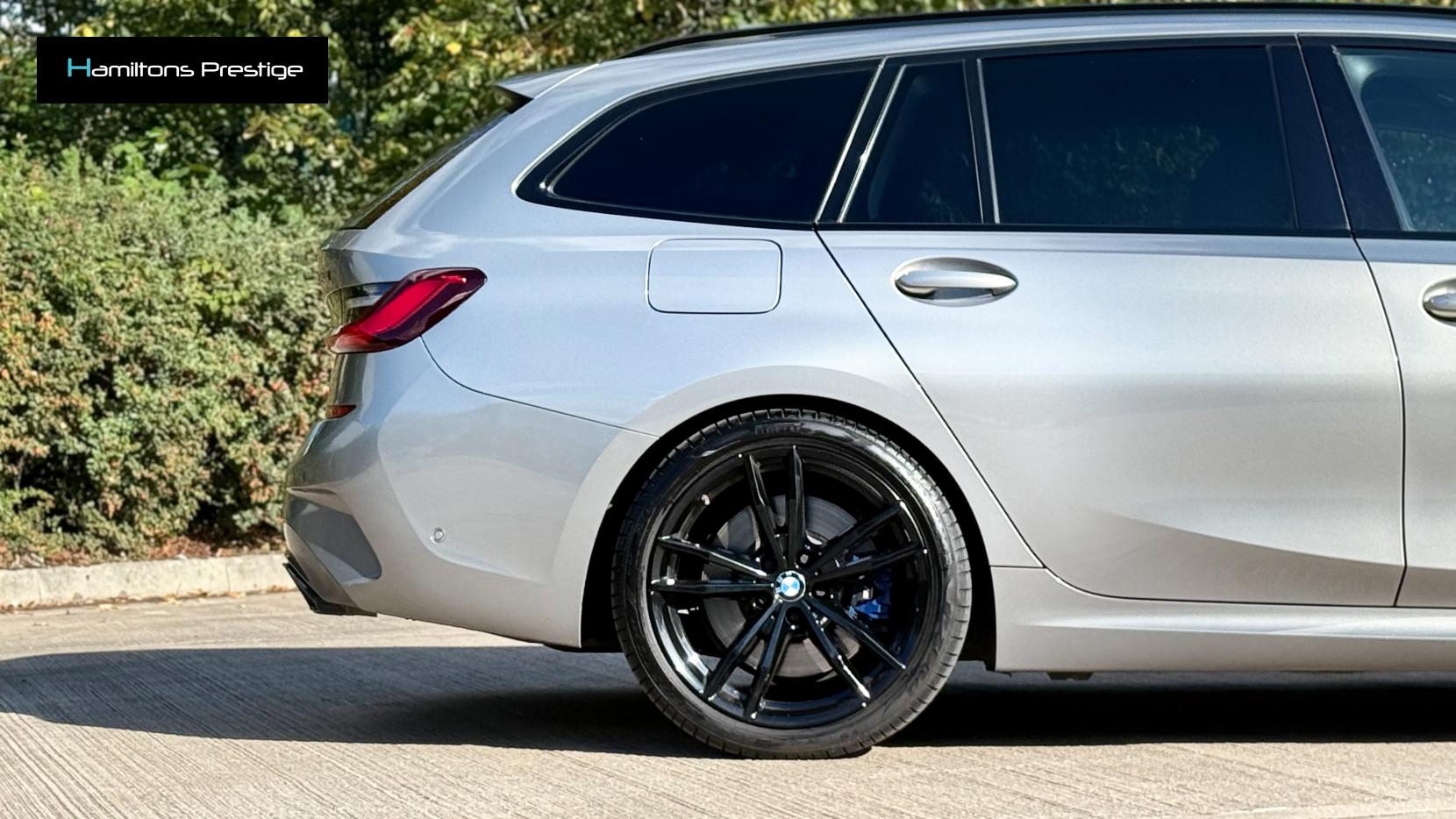 BMW 3 Series 3.0 M340i Touring 5dr Petrol Auto xDrive Euro 6 (s/s) (374 ps)