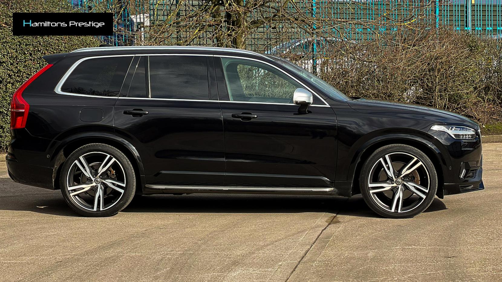 Volvo XC90 2.0h T8 Twin Engine 10.4kWh R-Design Pro SUV 5dr Petrol Plug-in Hybrid Auto 4WD Euro 6 (s/s) (407 ps)