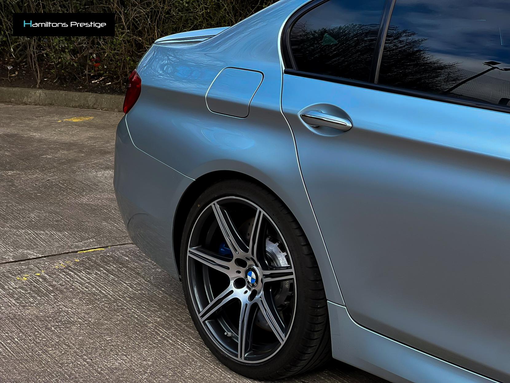 BMW M5 4.4 V8 Saloon 4dr Petrol DCT Euro 6 (s/s) (560 ps)