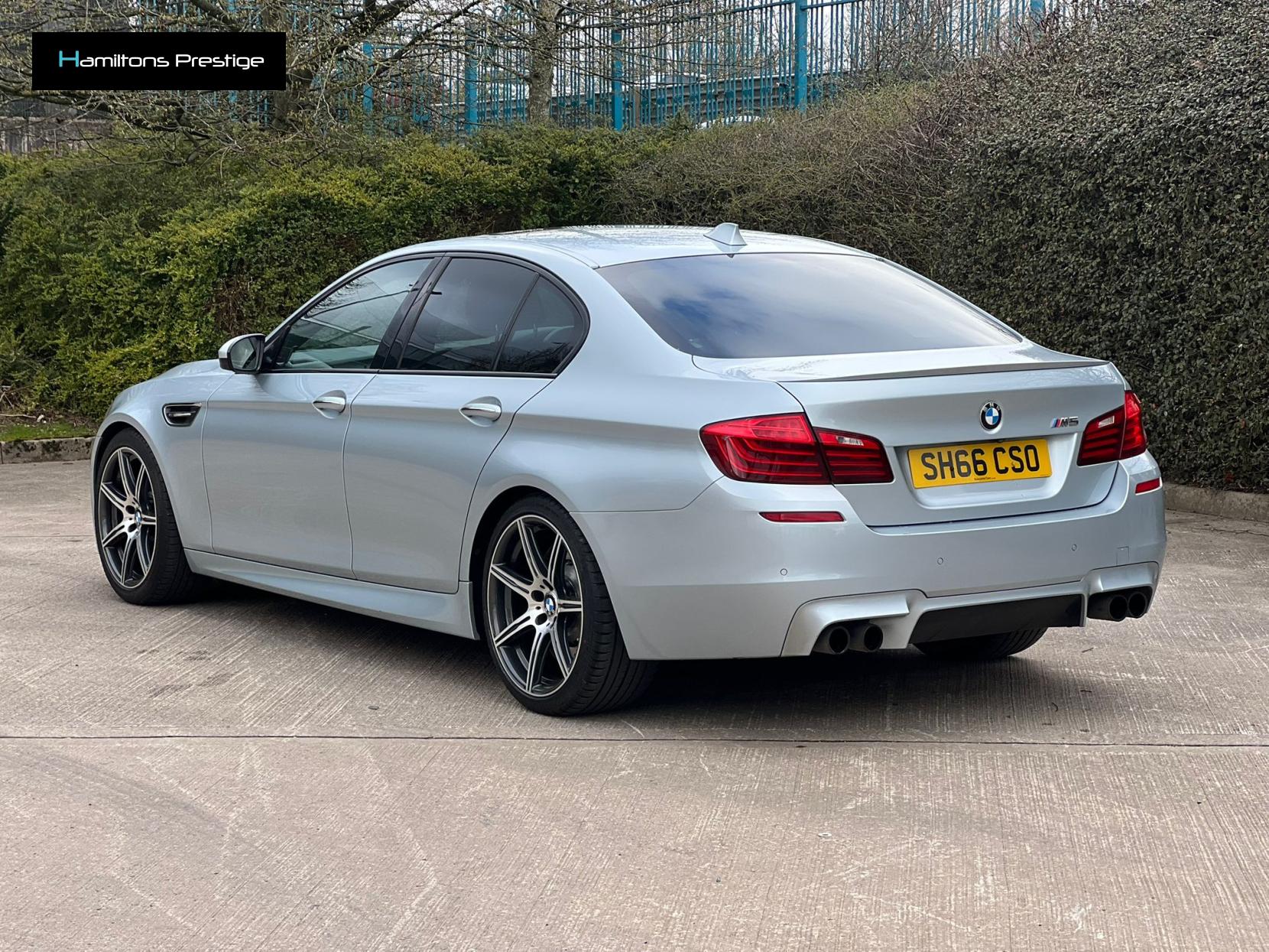 BMW M5 4.4 V8 Saloon 4dr Petrol DCT Euro 6 (s/s) (560 ps)