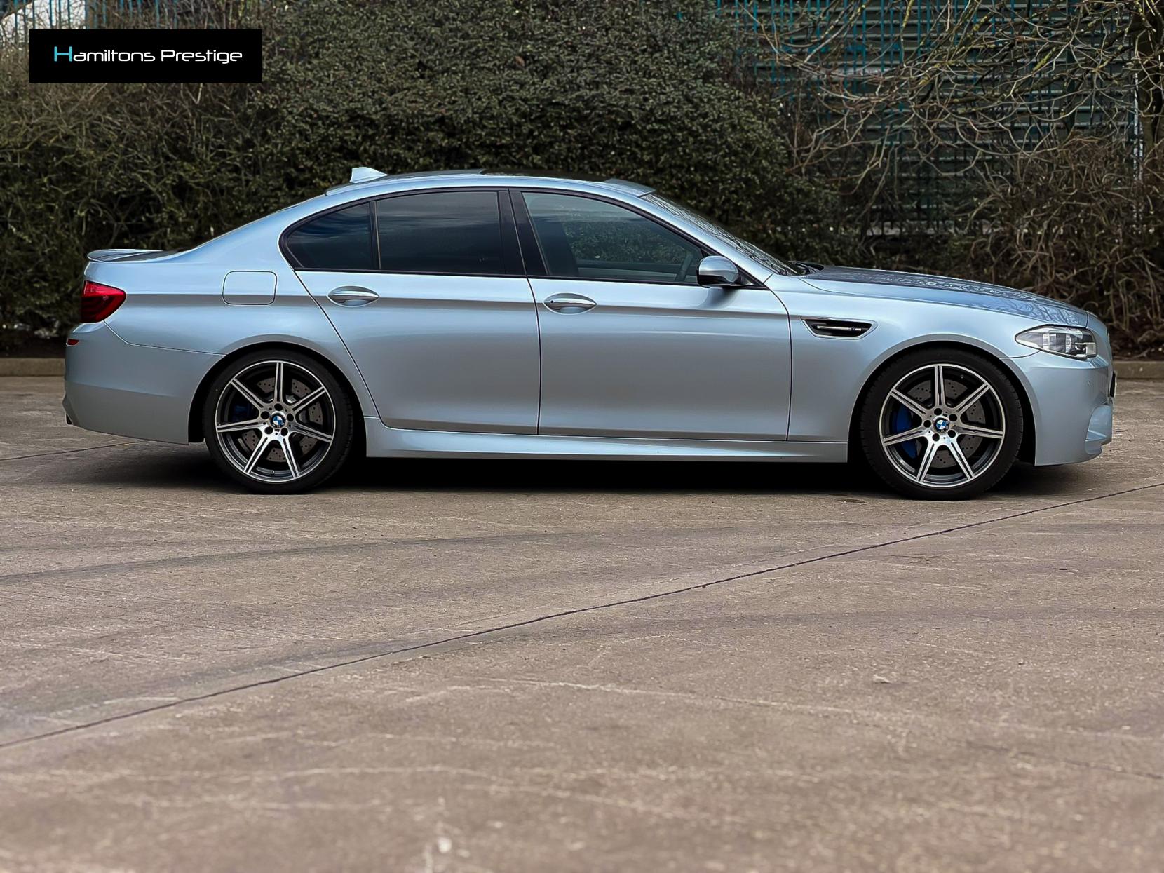 BMW M5 4.4 V8 Saloon 4dr Petrol DCT Euro 6 (s/s) (560 ps)