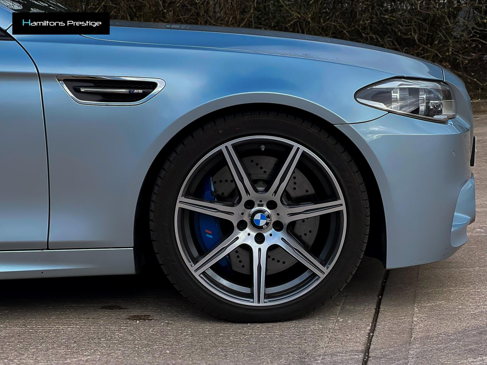 BMW M5 4.4 V8 Saloon 4dr Petrol DCT Euro 6 (s/s) (560 ps)