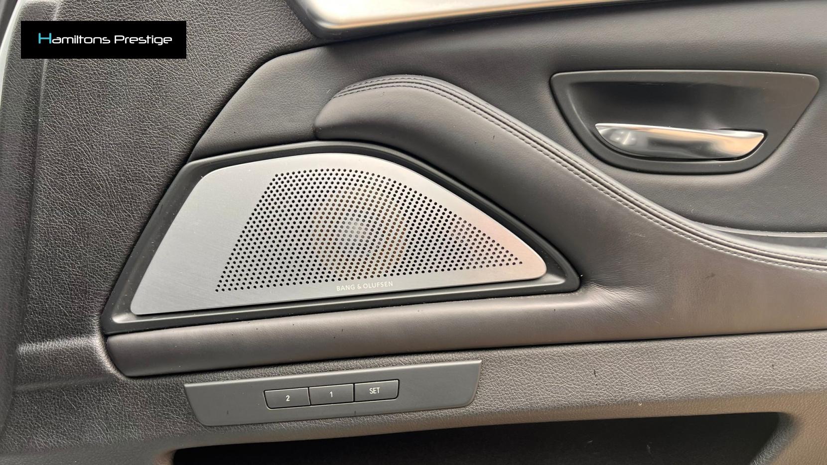 BMW M5 4.4 V8 Saloon 4dr Petrol DCT Euro 6 (s/s) (560 ps)