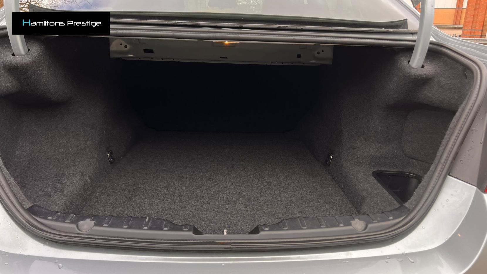 BMW M5 4.4 V8 Saloon 4dr Petrol DCT Euro 6 (s/s) (560 ps)