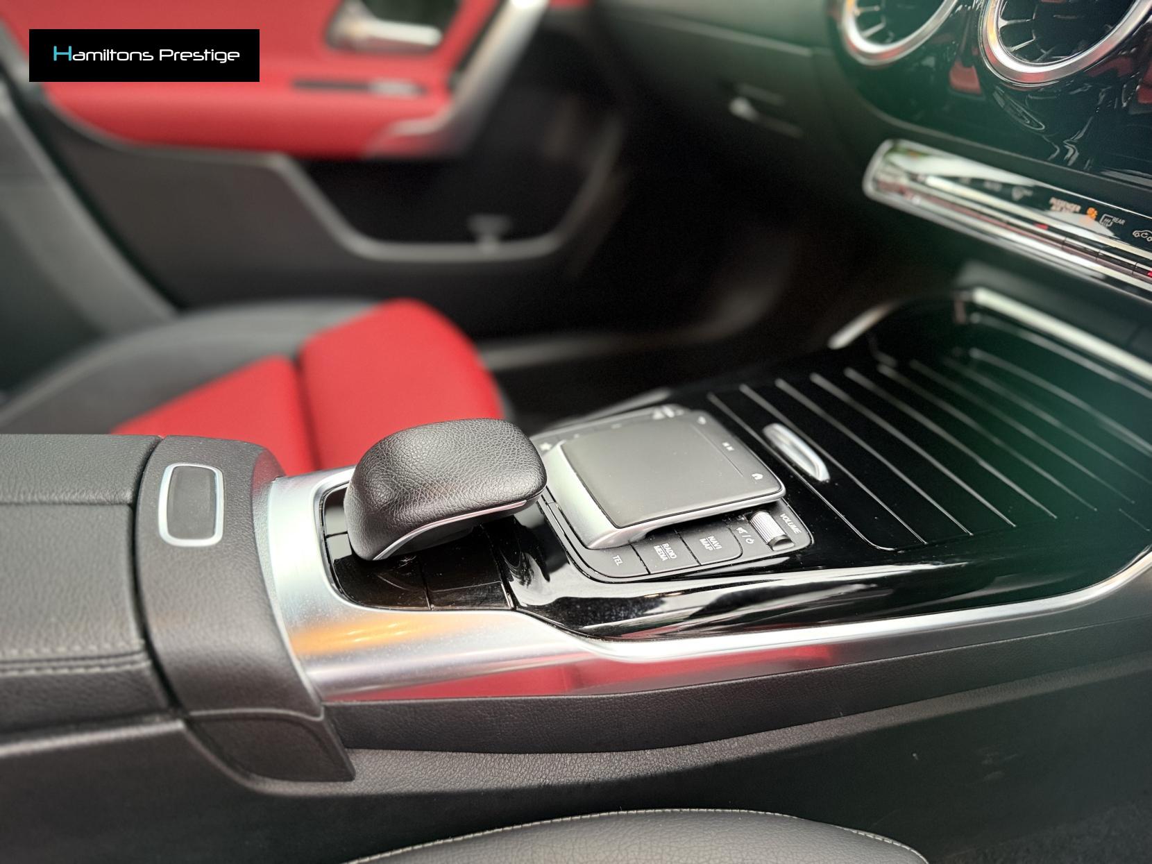 Mercedes-Benz A Class 2.0 A35 AMG (Executive) Hatchback 5dr Petrol SpdS DCT 4MATIC Euro 6 (s/s) (306 ps)