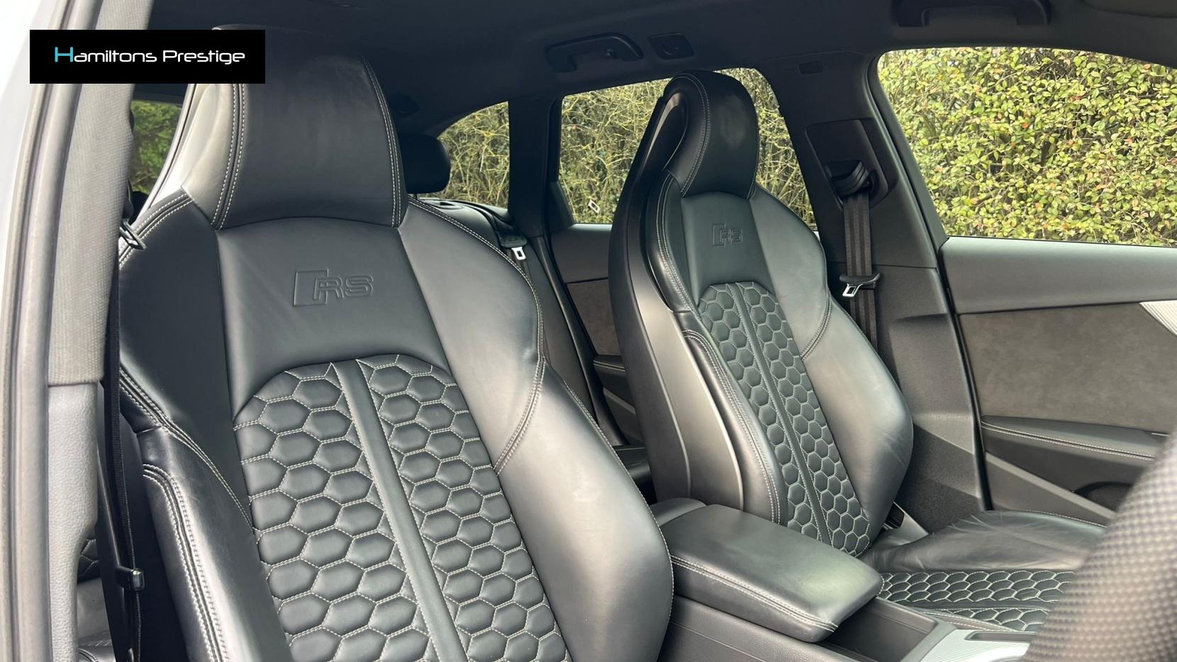 Audi RS4 Avant 2.9 TFSI V6 Estate 5dr Petrol Tiptronic quattro Euro 6 (s/s) (450 ps)