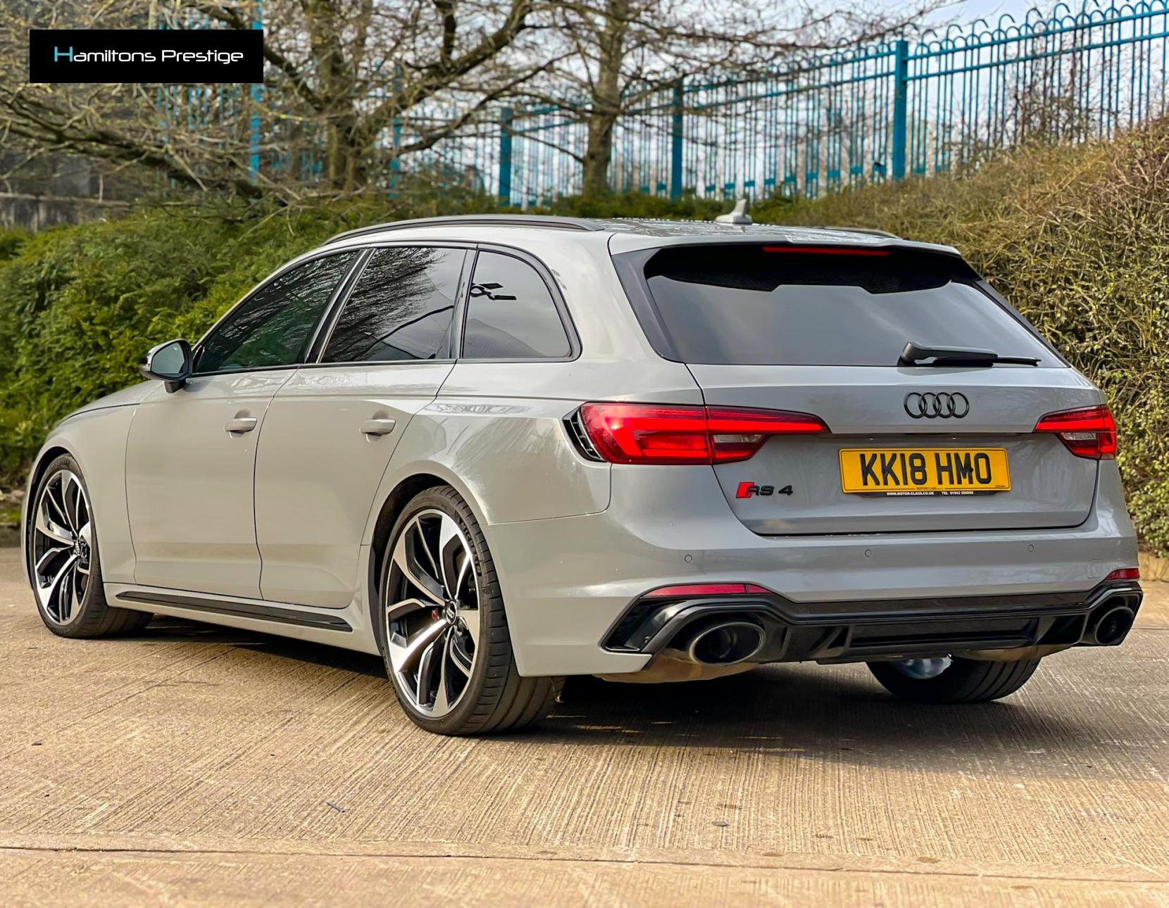 Audi RS4 Avant 2.9 TFSI V6 Estate 5dr Petrol Tiptronic quattro Euro 6 (s/s) (450 ps)