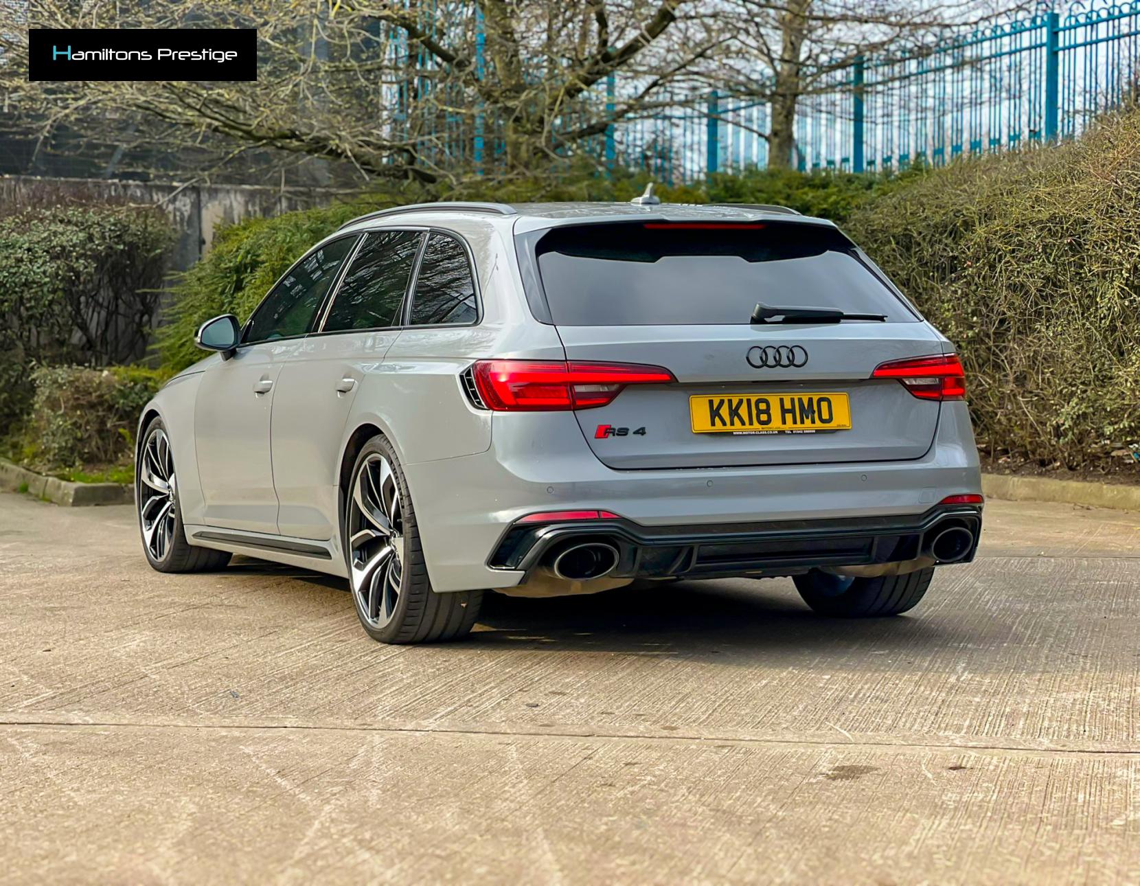 Audi RS4 Avant 2.9 TFSI V6 Estate 5dr Petrol Tiptronic quattro Euro 6 (s/s) (450 ps)