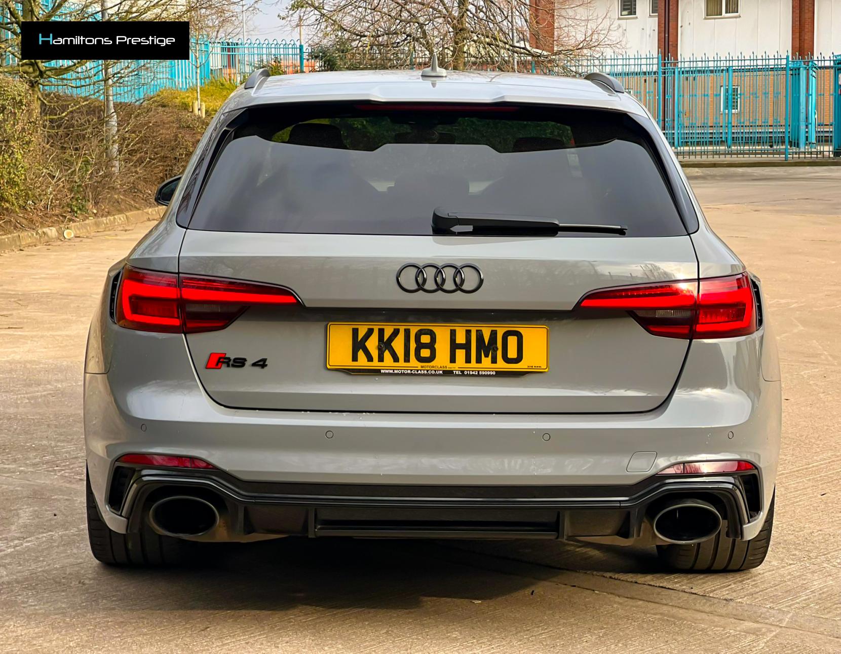 Audi RS4 Avant 2.9 TFSI V6 Estate 5dr Petrol Tiptronic quattro Euro 6 (s/s) (450 ps)