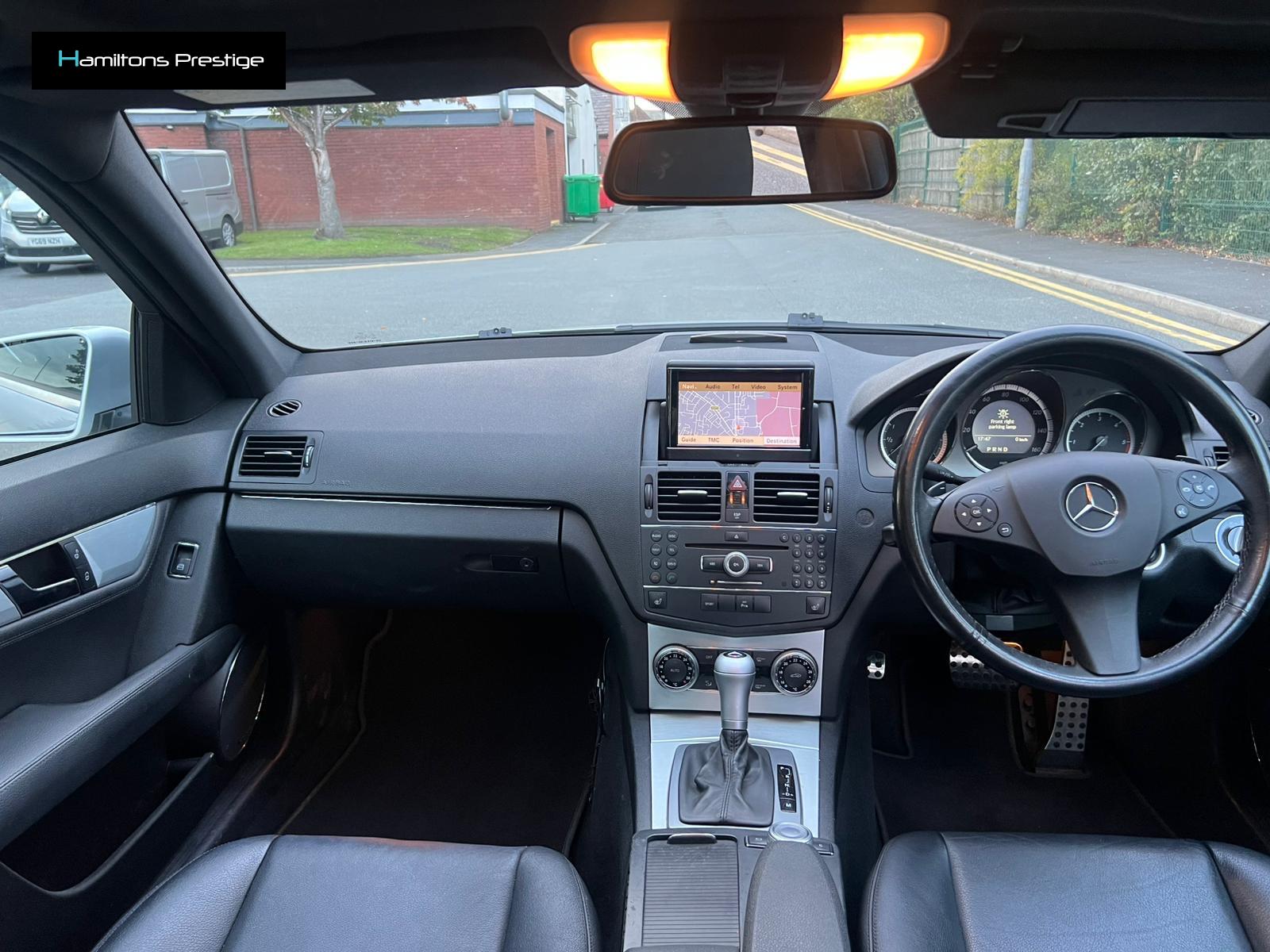 Mercedes-Benz C Class 3.0 C320 CDI V6 Sport Estate 5dr Diesel G-Tronic Euro 4 (224 ps)