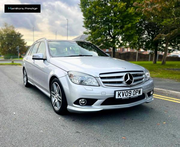 Mercedes-Benz C Class 3.0 C320 CDI V6 Sport Estate 5dr Diesel G-Tronic Euro 4 (224 ps)