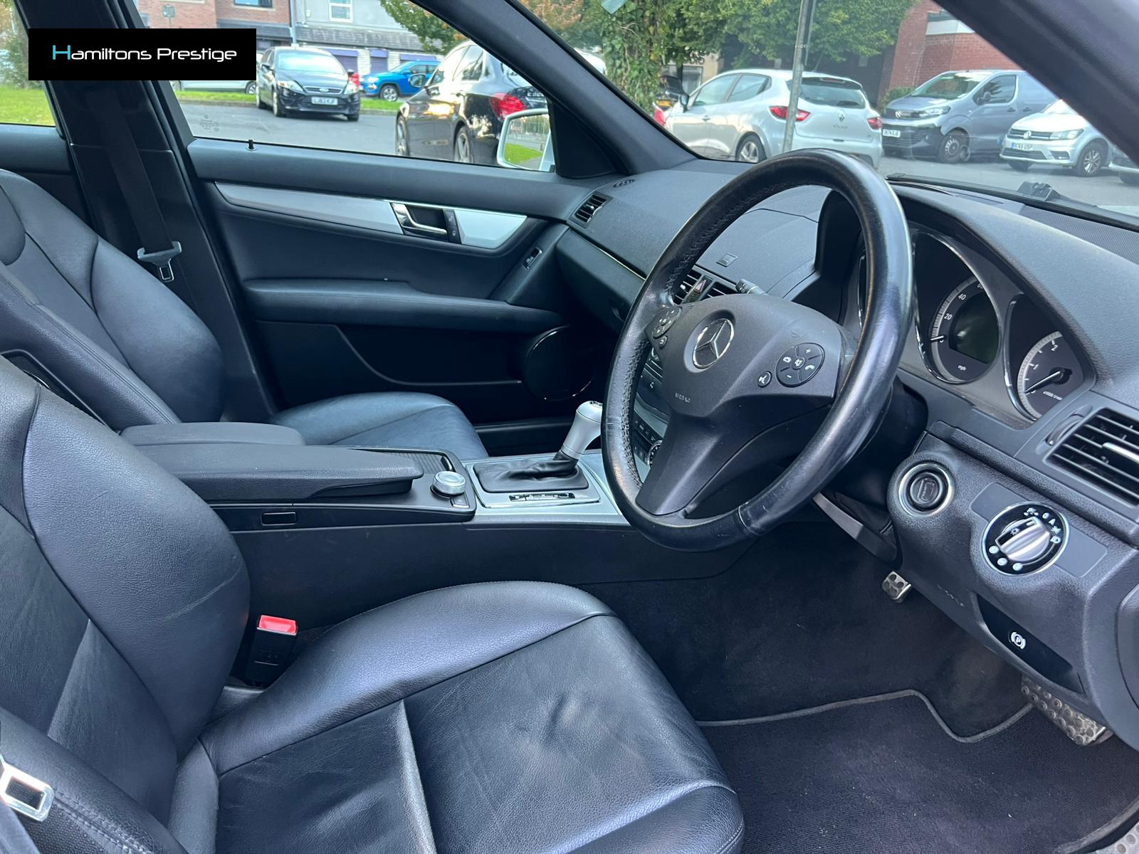 Mercedes-Benz C Class 3.0 C320 CDI V6 Sport Estate 5dr Diesel G-Tronic Euro 4 (224 ps)