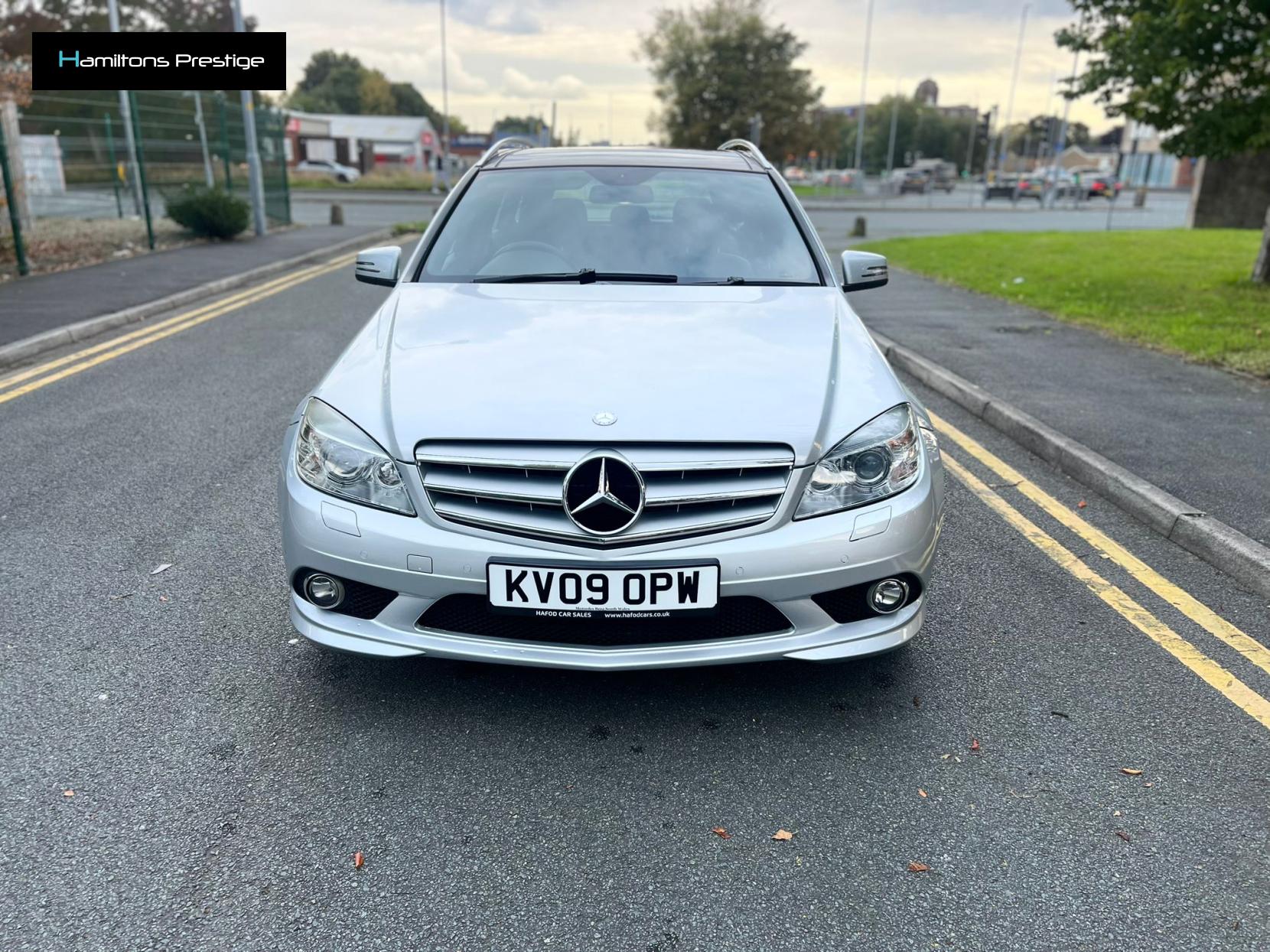 Mercedes-Benz C Class 3.0 C320 CDI V6 Sport Estate 5dr Diesel G-Tronic Euro 4 (224 ps)
