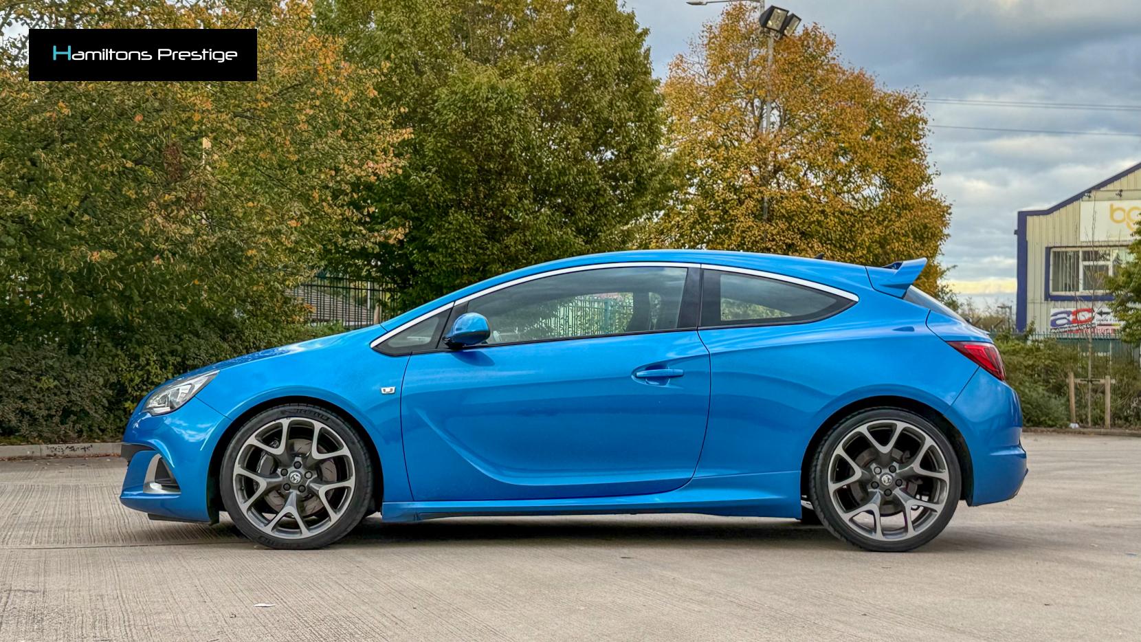 Vauxhall Astra GTC 2.0T VXR Coupe 3dr Petrol Manual Euro 5 (s/s) (280 ps)