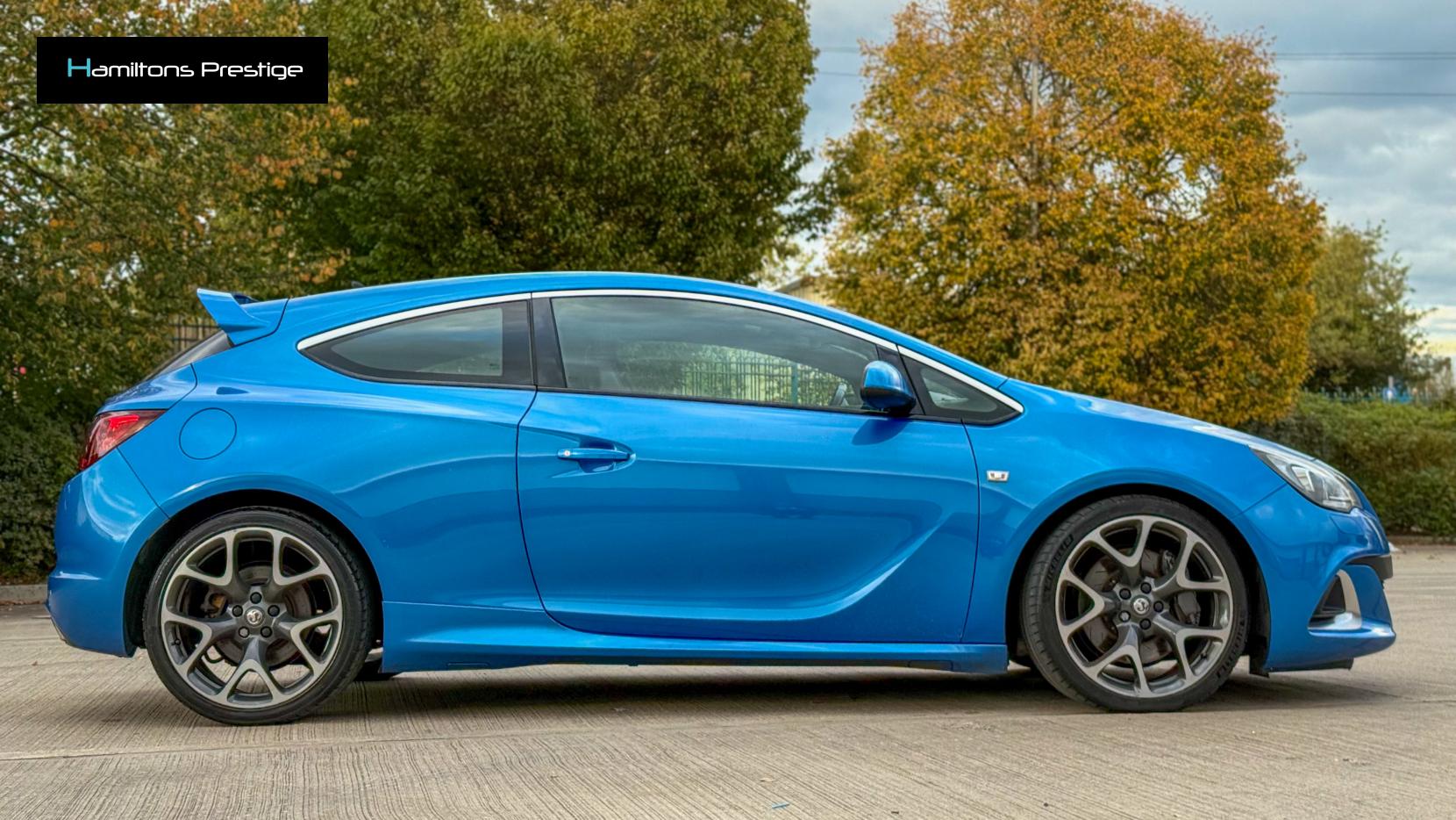 Vauxhall Astra GTC 2.0T VXR Coupe 3dr Petrol Manual Euro 5 (s/s) (280 ps)