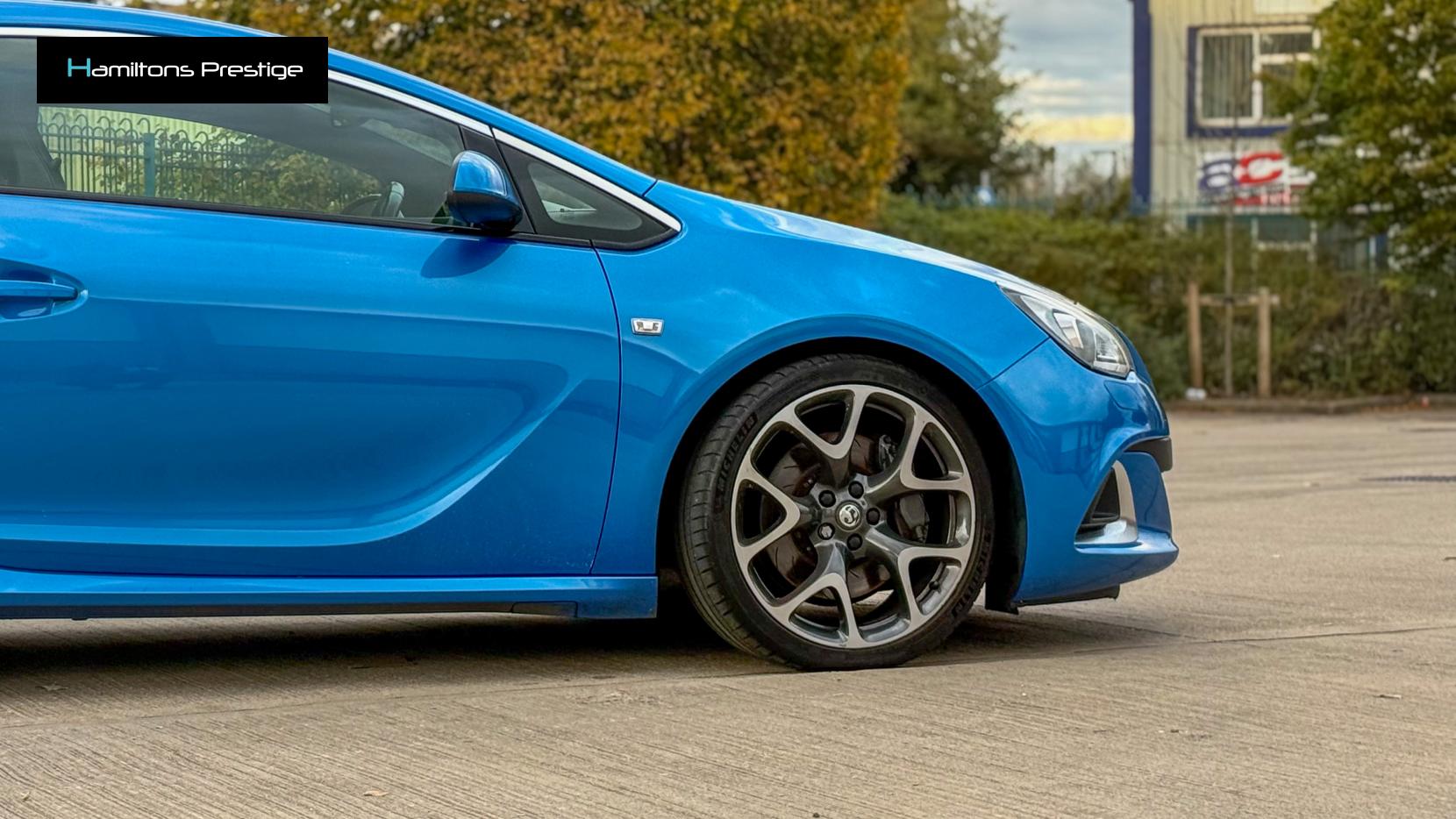 Vauxhall Astra GTC 2.0T VXR Coupe 3dr Petrol Manual Euro 5 (s/s) (280 ps)