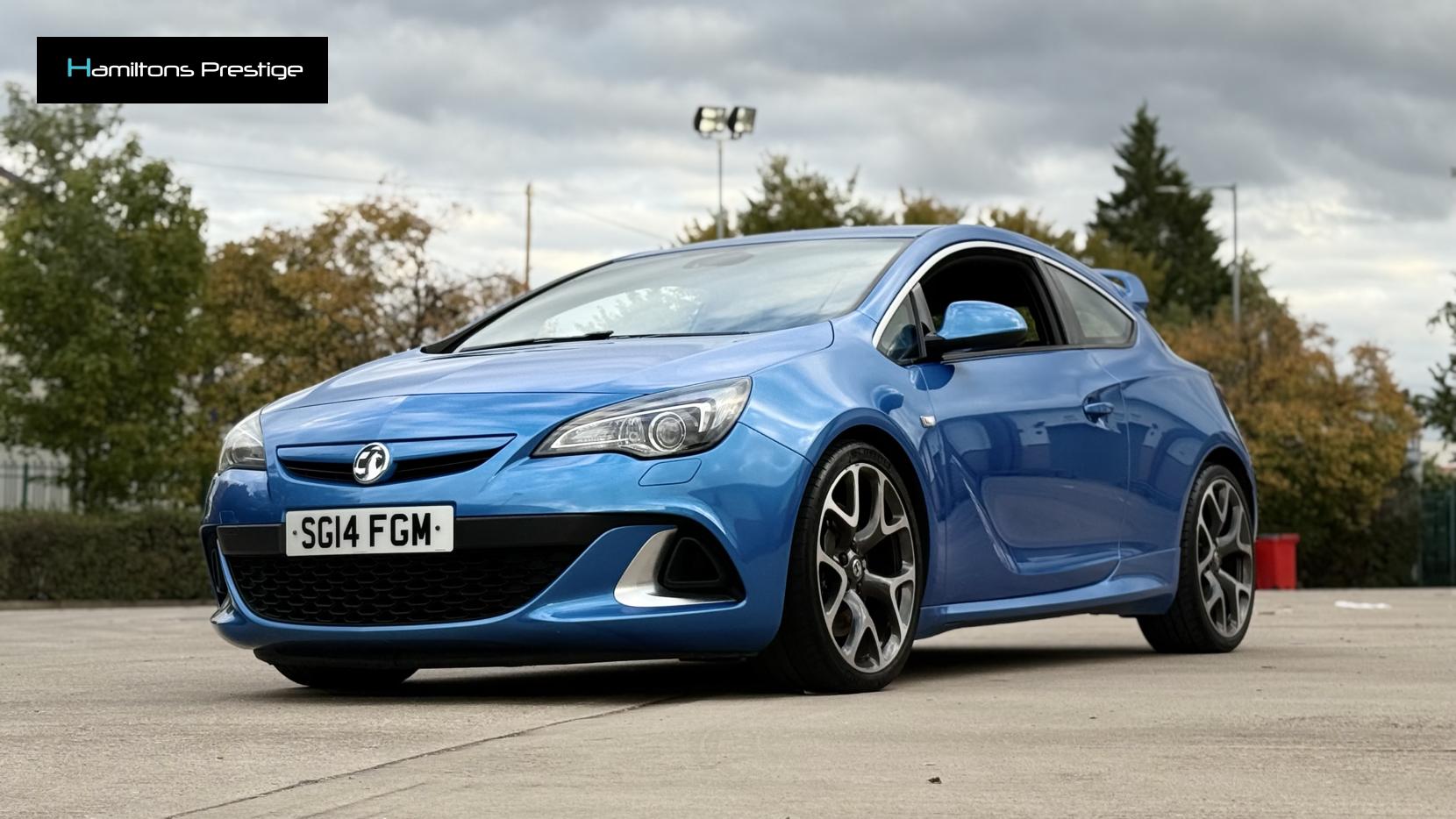 Vauxhall Astra GTC 2.0T VXR Coupe 3dr Petrol Manual Euro 5 (s/s) (280 ps)
