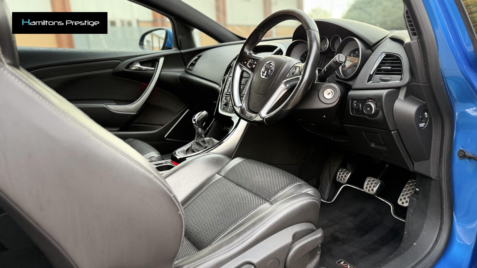 Vauxhall Astra GTC 2.0T VXR Coupe 3dr Petrol Manual Euro 5 (s/s) (280 ps)