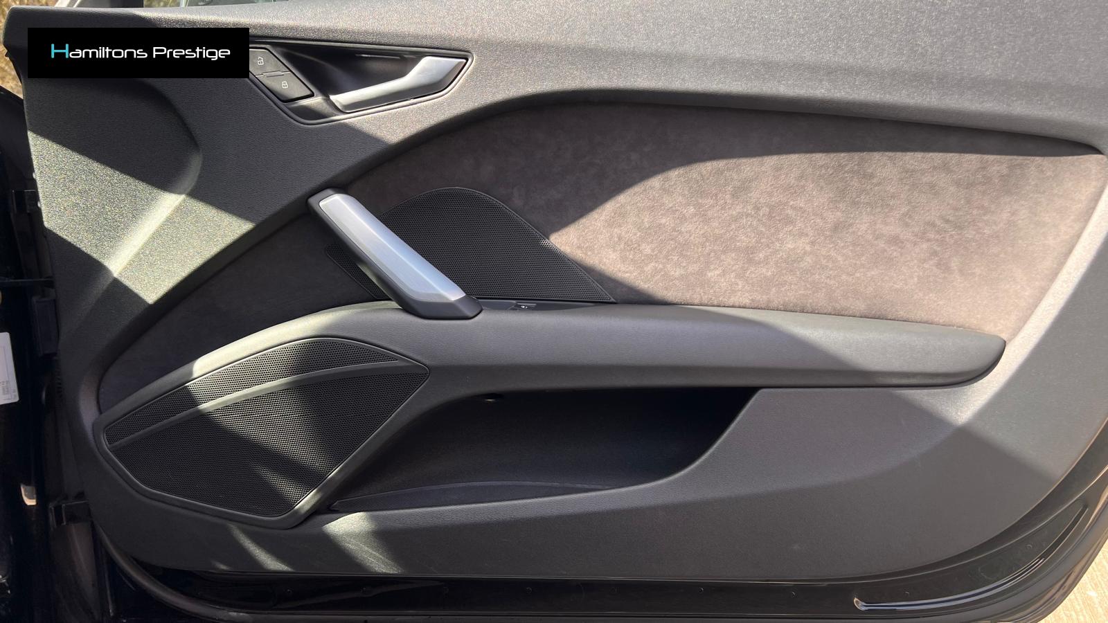 Audi TT 2.0 TFSI 40 S line Coupe 3dr Petrol S Tronic Euro 6 (s/s) (197 ps)