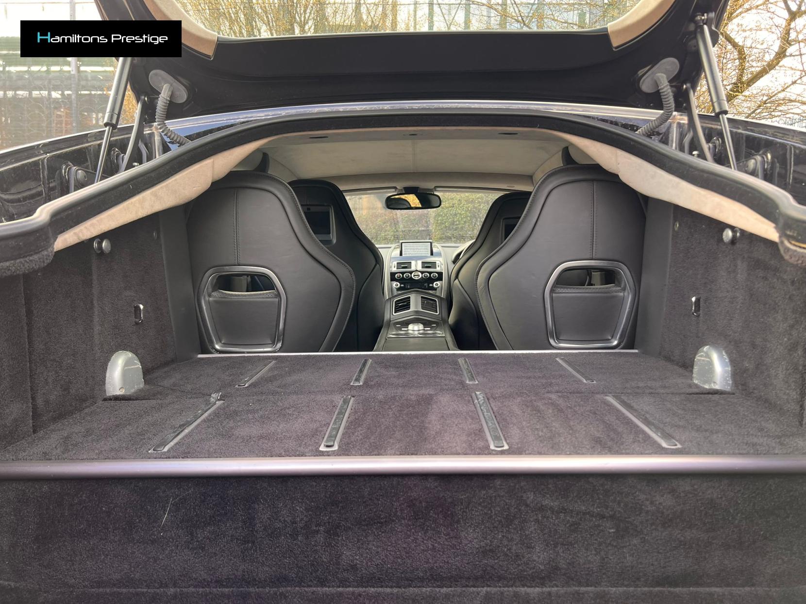 Aston Martin Rapide 6.0 V12 Saloon 4dr Petrol T-TronicII Euro 5 (470 bhp)
