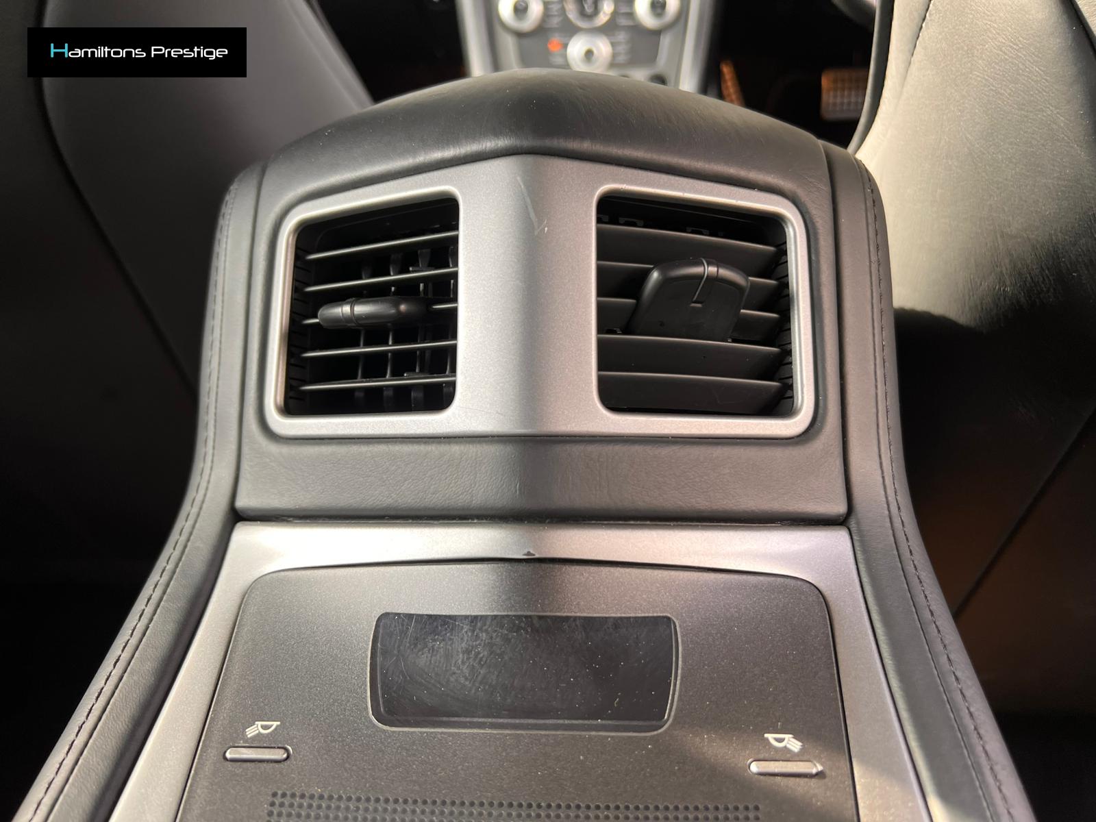 Aston Martin Rapide 6.0 V12 Saloon 4dr Petrol T-TronicII Euro 5 (470 bhp)