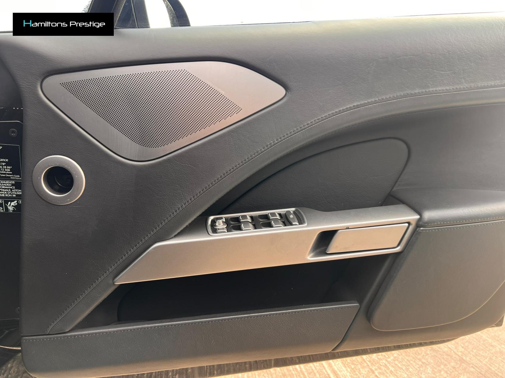 Aston Martin Rapide 6.0 V12 Saloon 4dr Petrol T-TronicII Euro 5 (470 bhp)