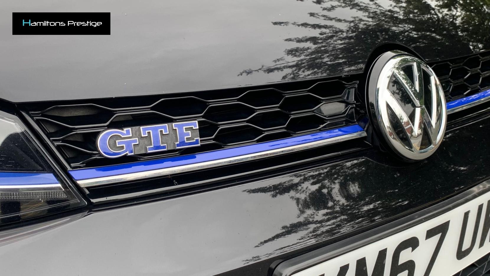Volkswagen Golf 1.4 TSI 8.7kWh GTE Advance Hatchback 5dr Petrol Plug-in Hybrid DSG Euro 6 (s/s) (204 ps)