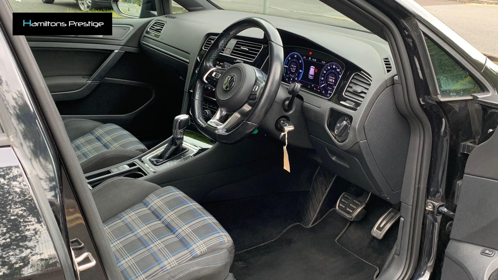 Volkswagen Golf 1.4 TSI 8.7kWh GTE Advance Hatchback 5dr Petrol Plug-in Hybrid DSG Euro 6 (s/s) (204 ps)