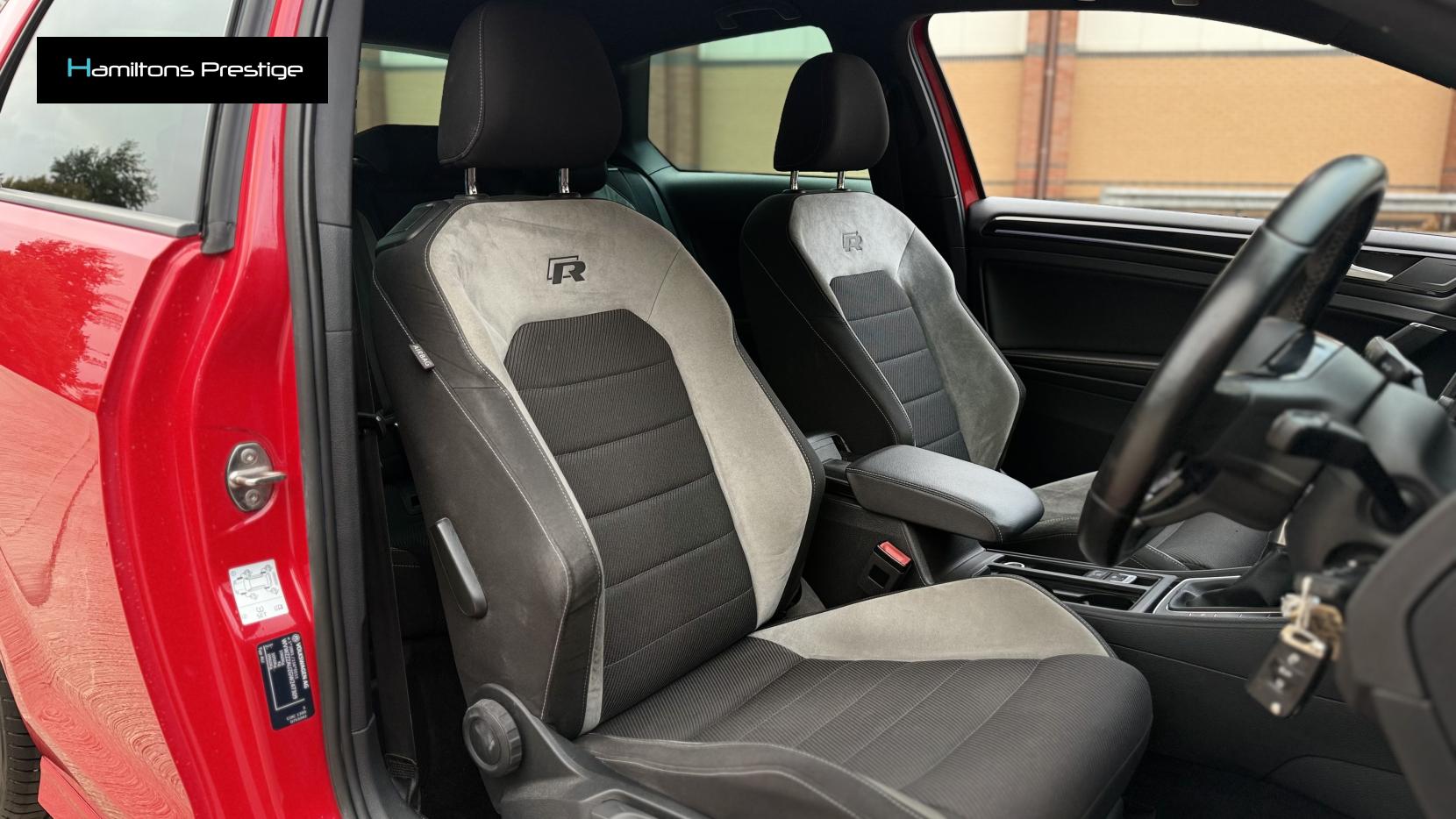 Volkswagen Golf 2.0 TSI BlueMotion Tech R Hatchback 3dr Petrol Manual 4Motion Euro 6 (s/s) (300 ps)