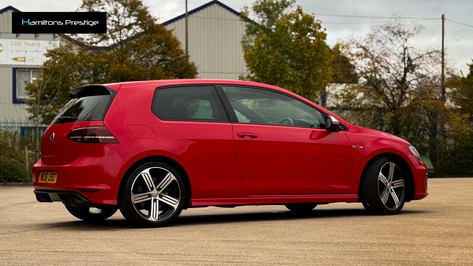 Volkswagen Golf 2.0 TSI BlueMotion Tech R Hatchback 3dr Petrol Manual 4Motion Euro 6 (s/s) (300 ps)