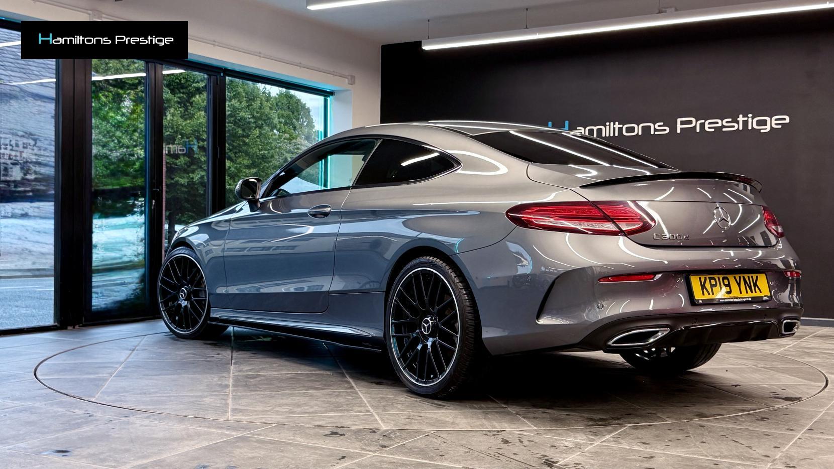 Mercedes-Benz C Class 2.0 C300d AMG Line (Premium) Coupe 2dr Diesel G-Tronic+ Euro 6 (s/s) (245 ps)